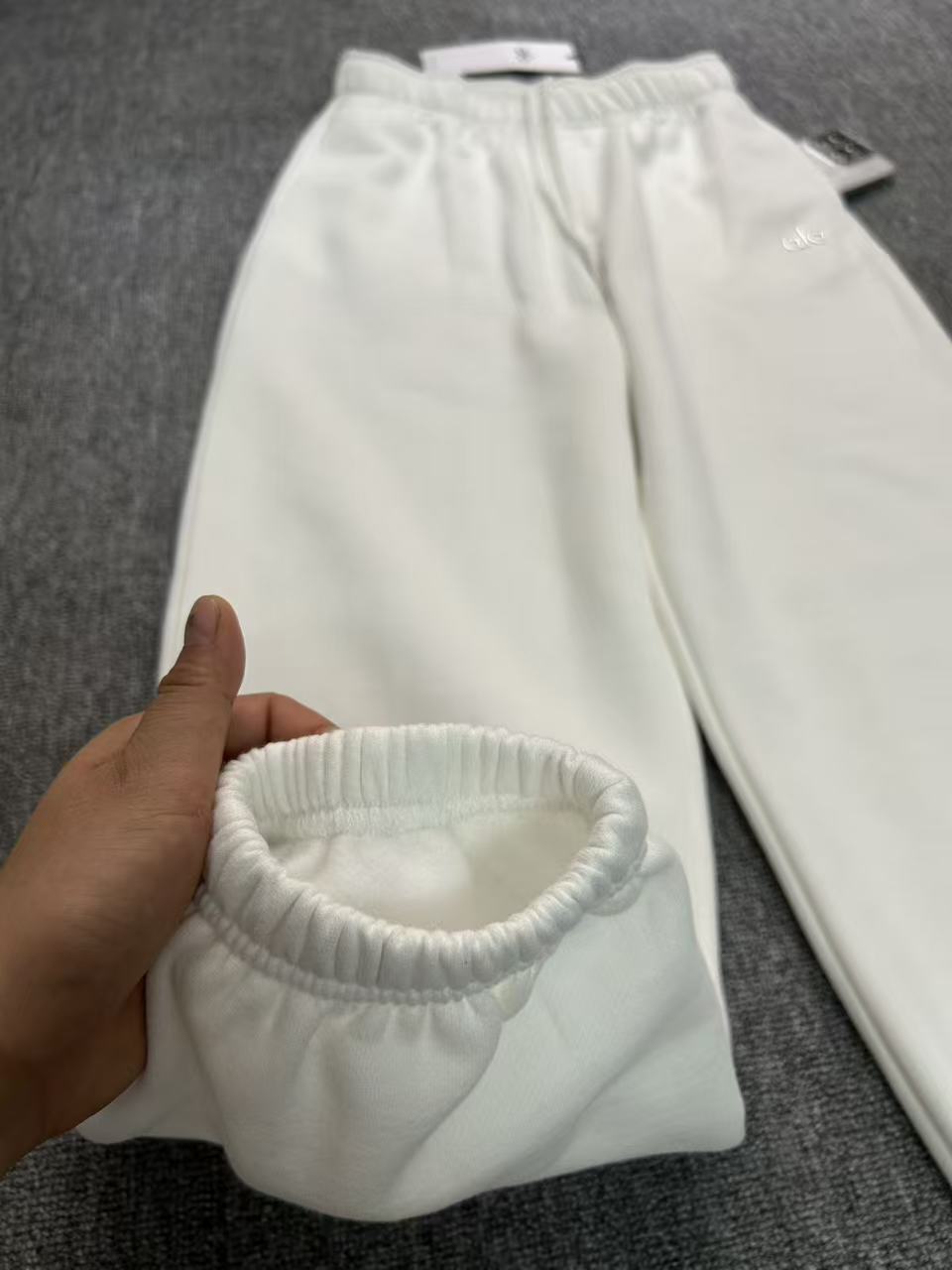 $34.50 ALO ZT10117 gallery