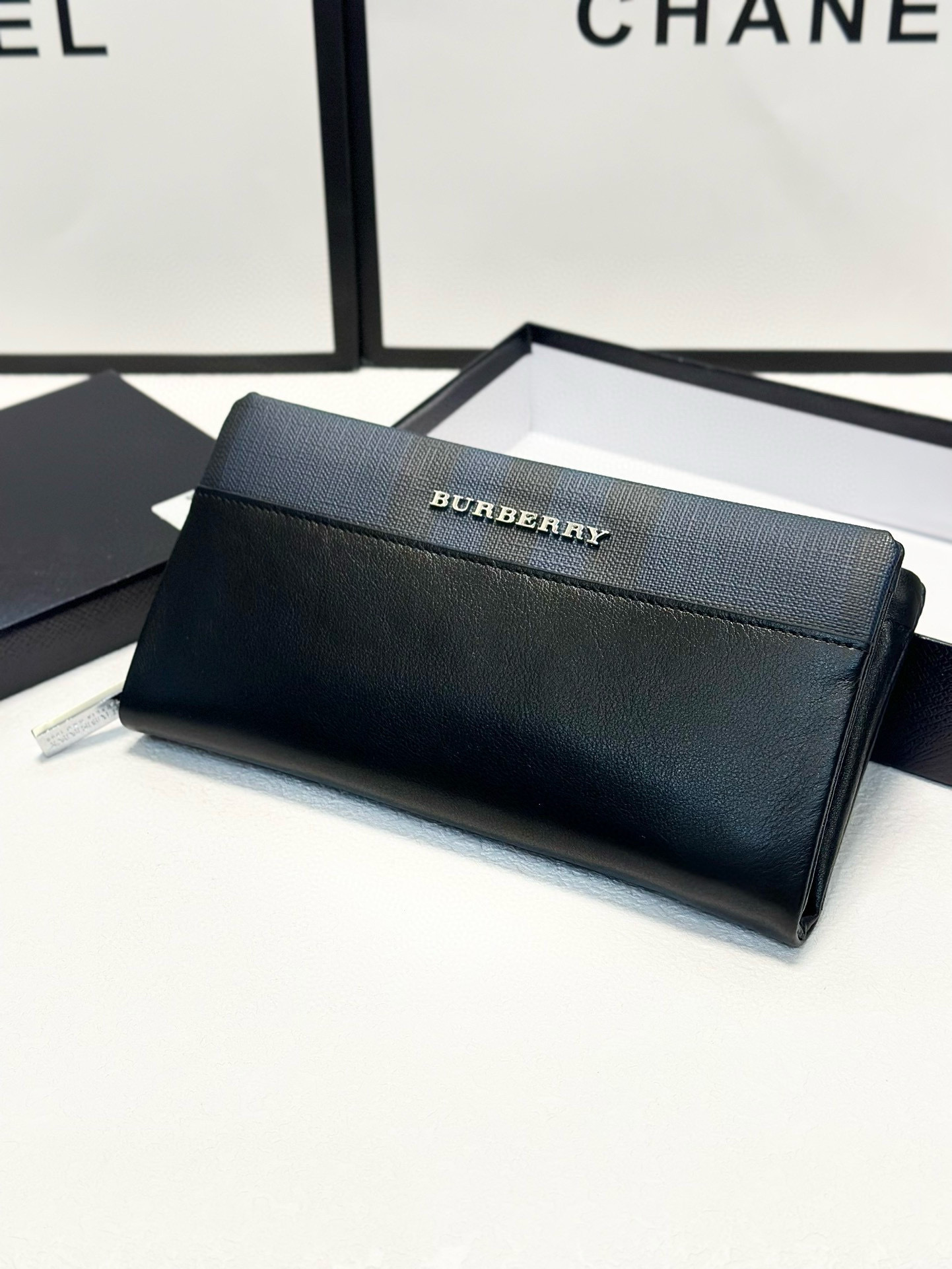 $35.72 Burberry ZT9568 gallery