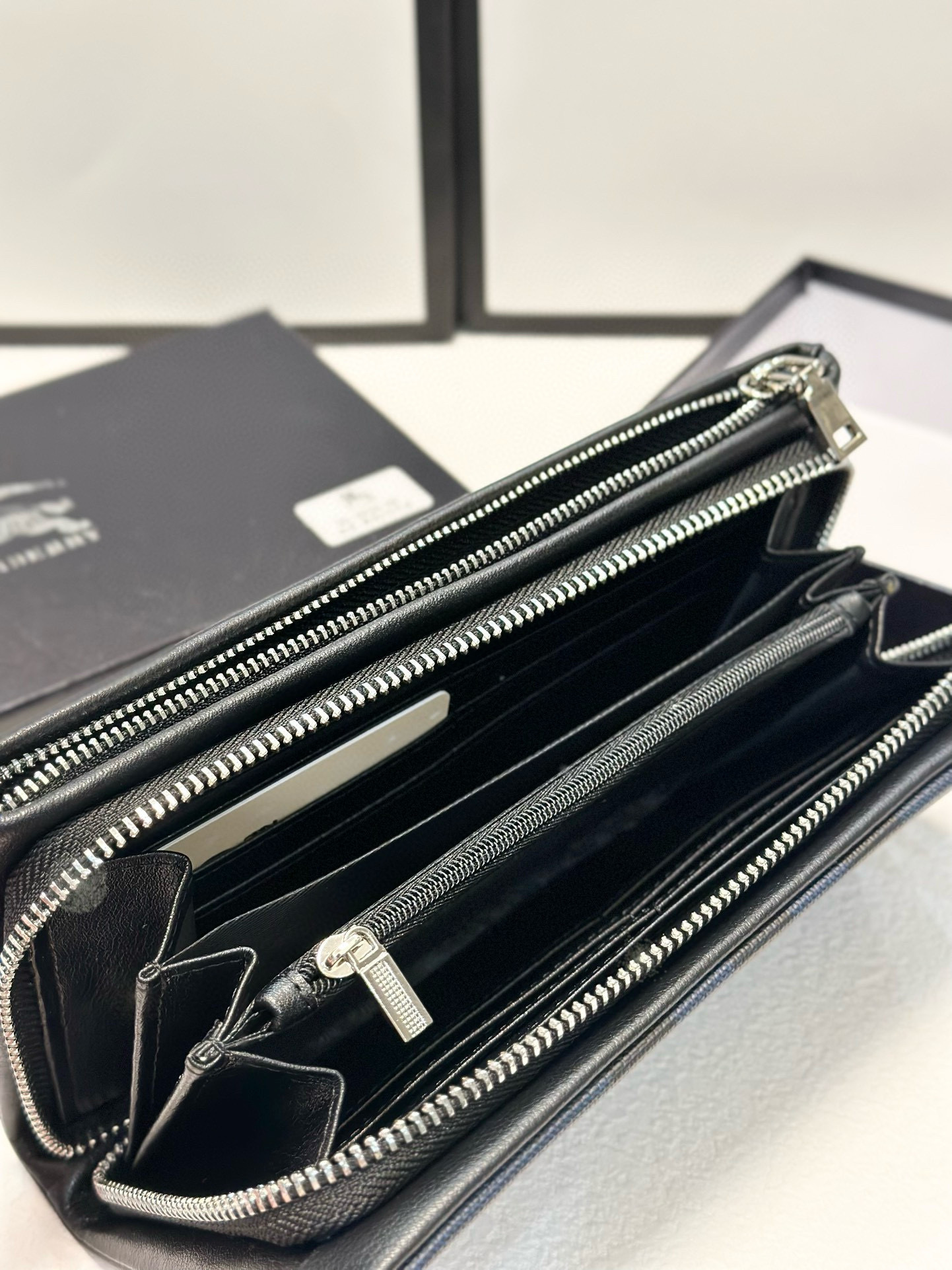 $35.72 Burberry ZT9568 gallery