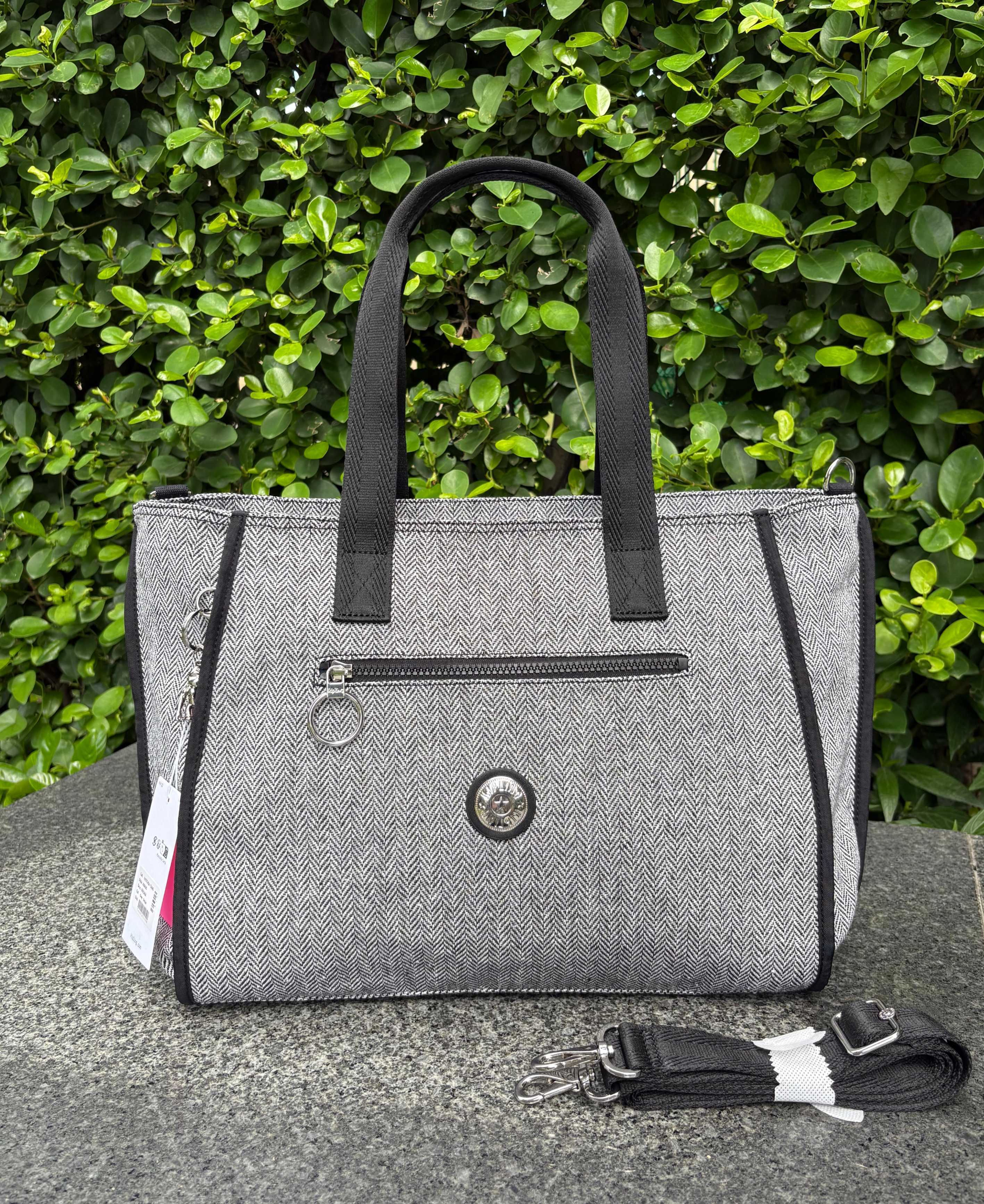 $35.72 Kipling ZT9346 gallery