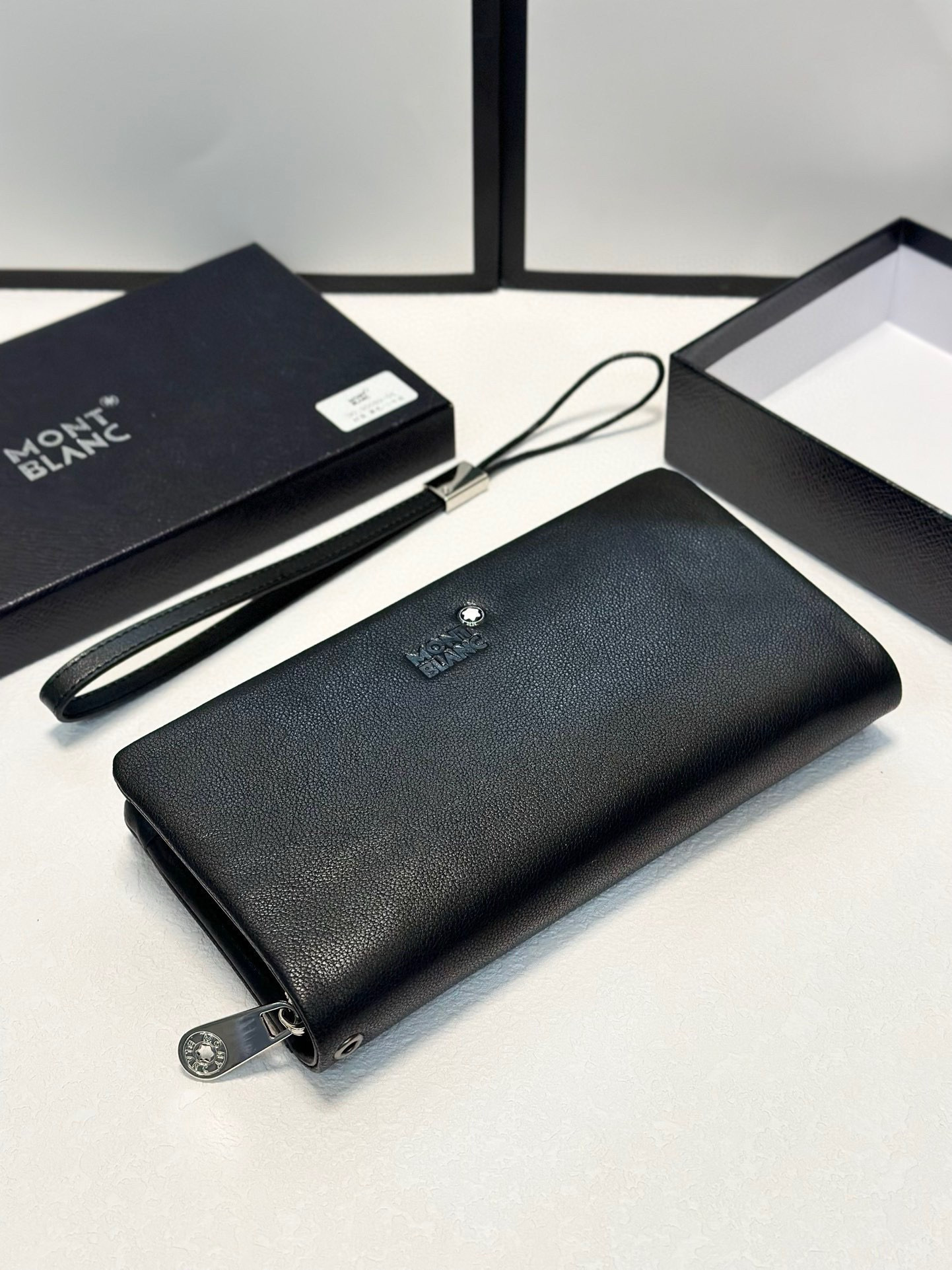 $35.72 Montblanc ZT9579 gallery