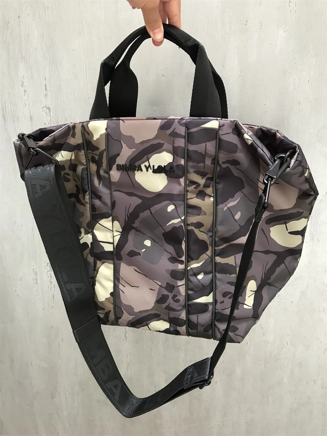 $35.72 bimba y Lola ZT9326 gallery