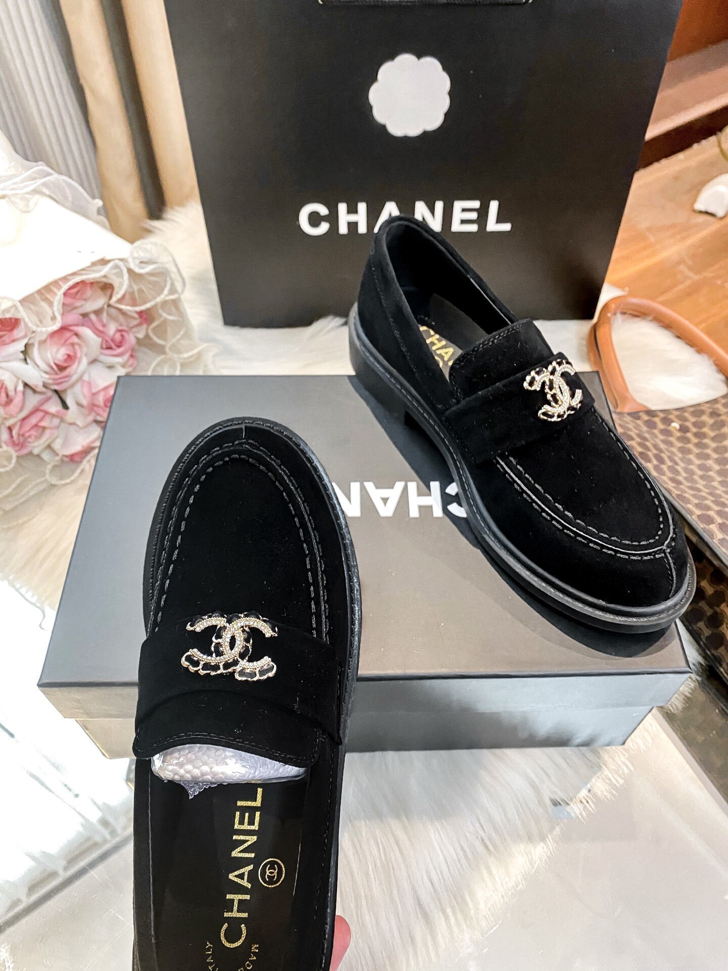 $41.07 Chanel ZT9877 gallery