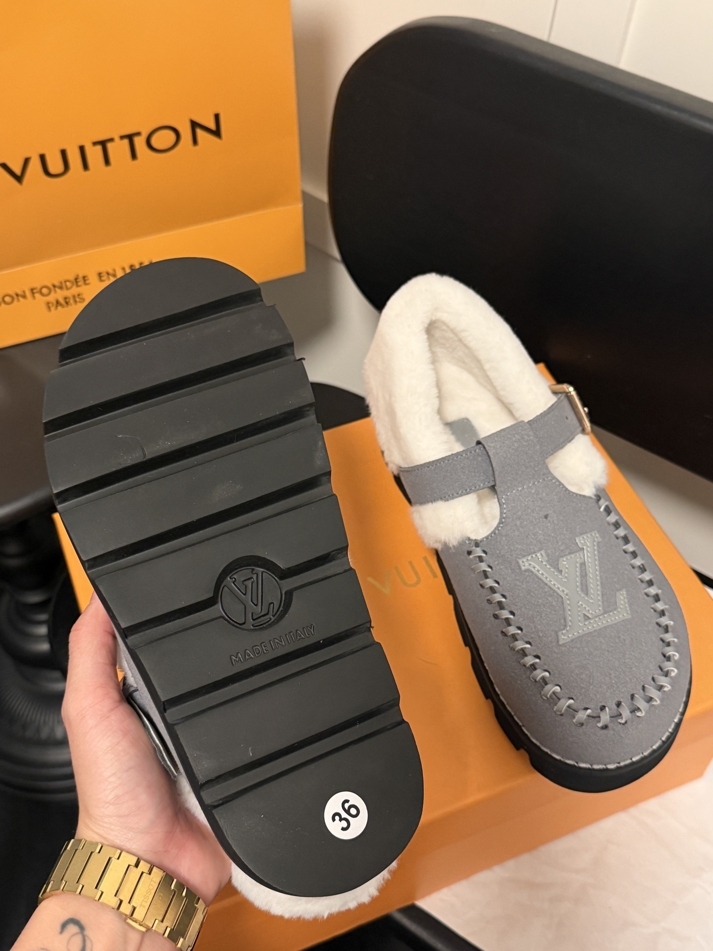 $41.07 LV ZT9864 gallery