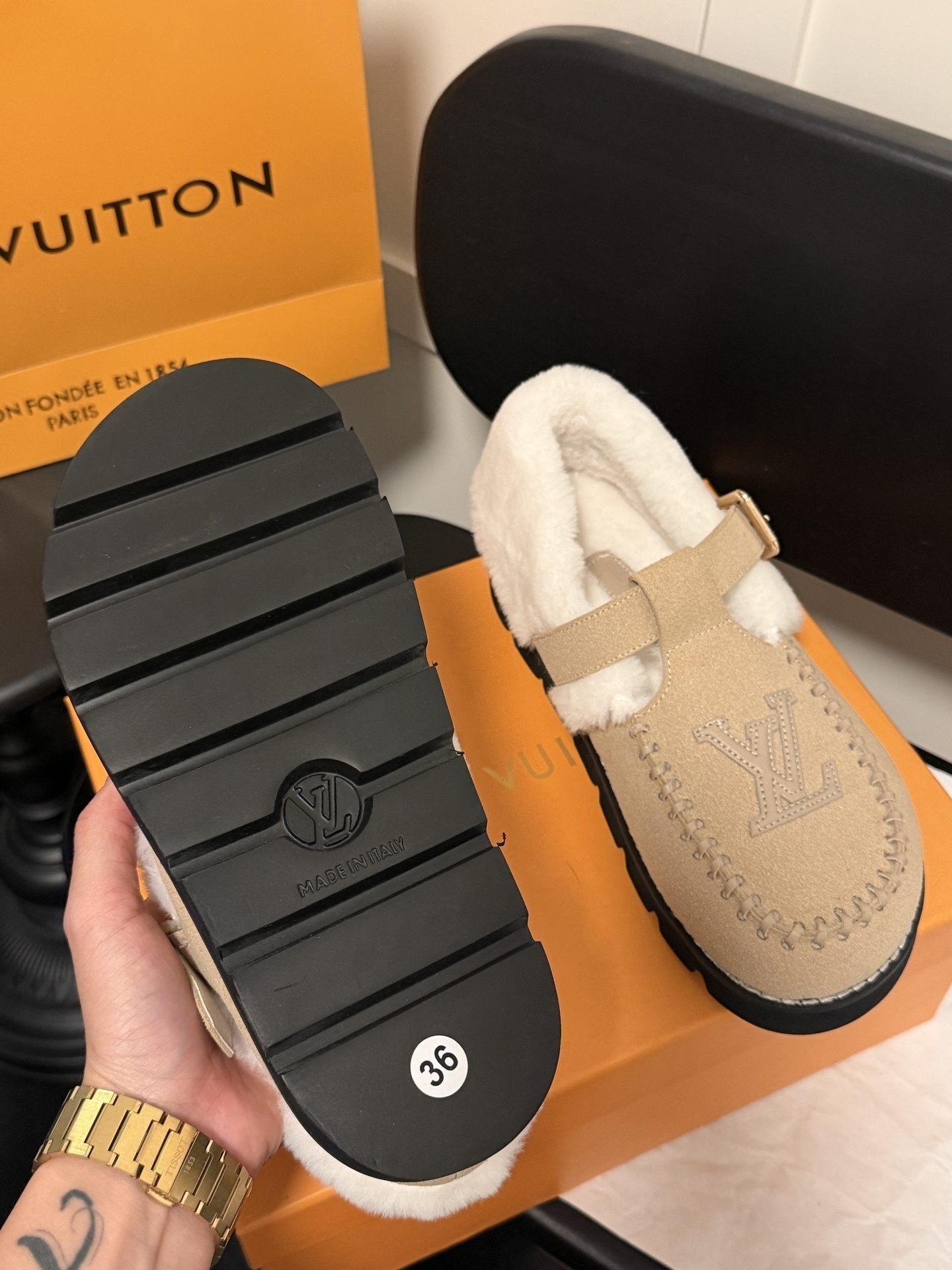 $41.07 LV ZT9864 gallery