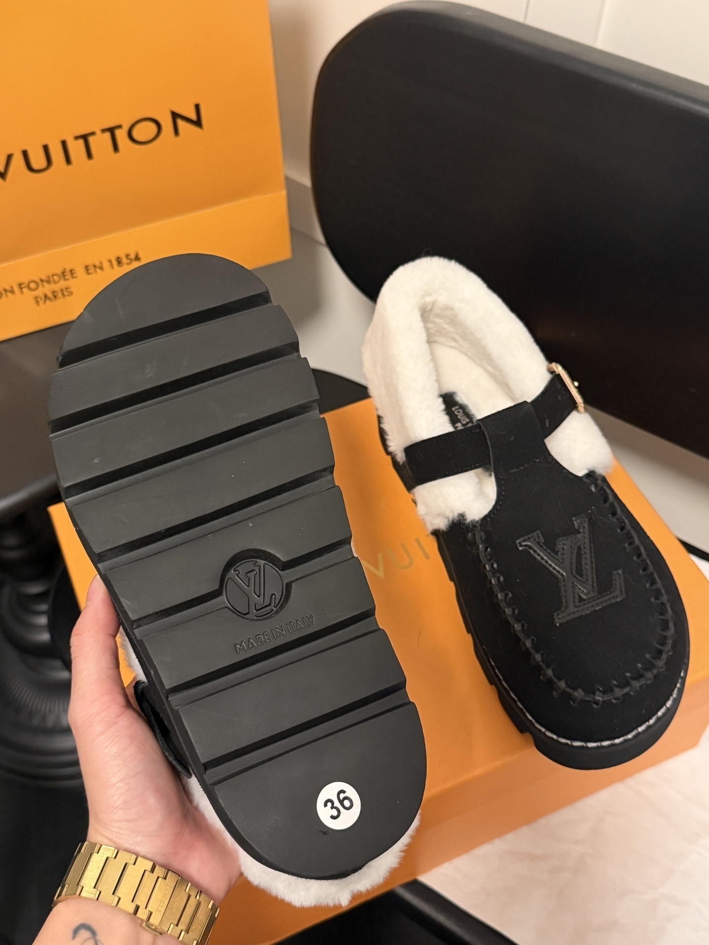 $41.07 LV ZT9864 gallery