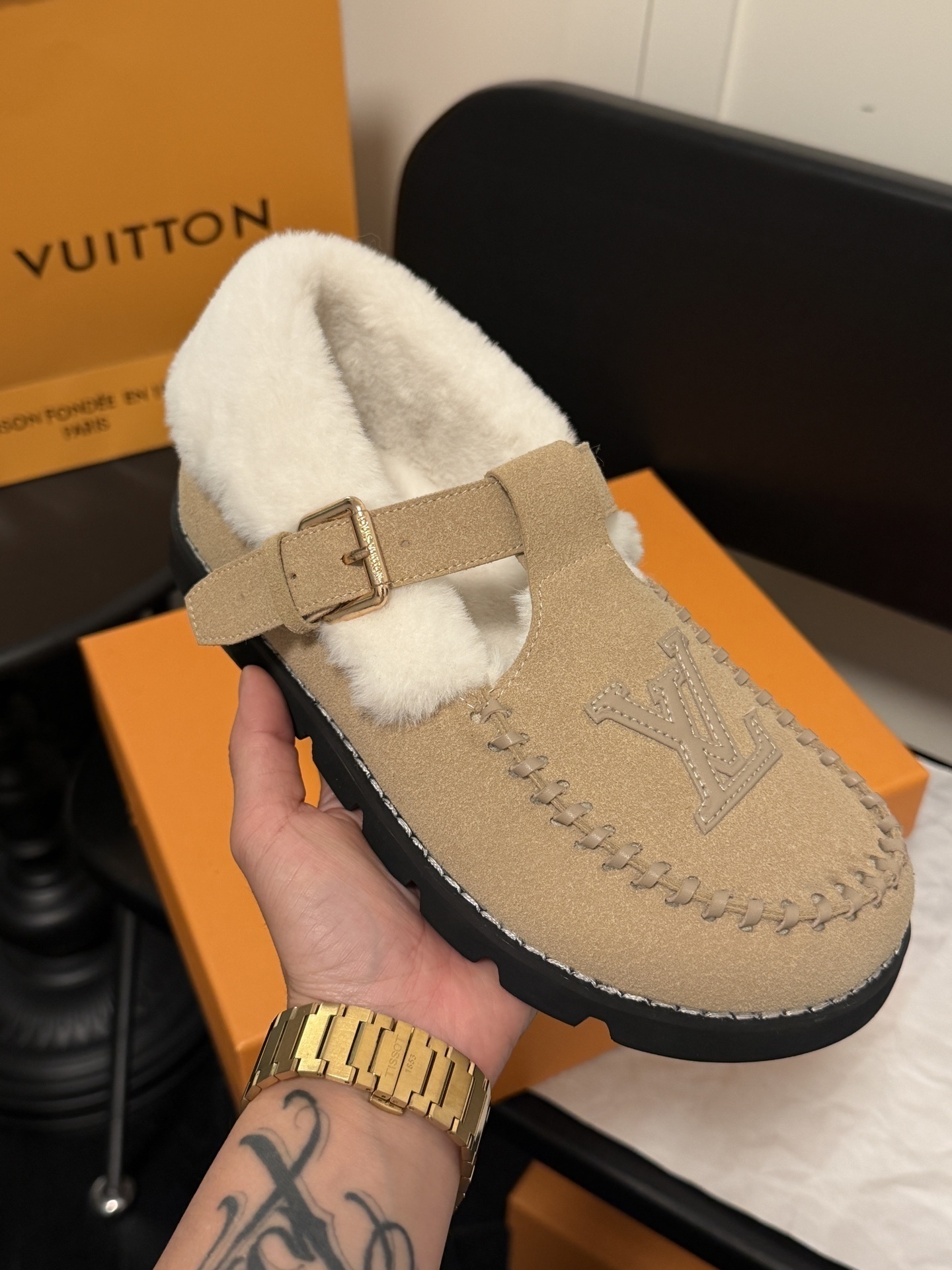 $41.07 LV ZT9864 gallery