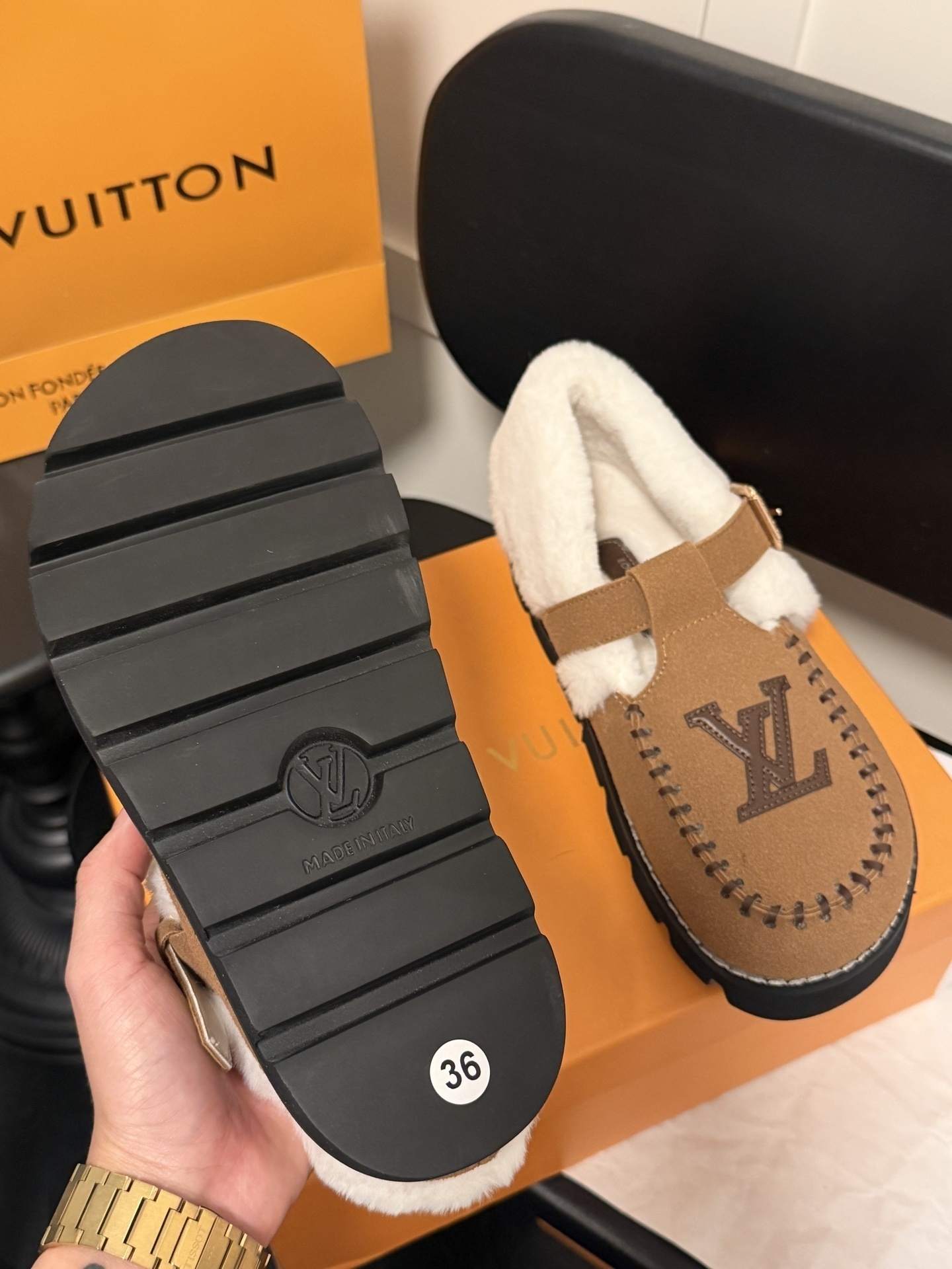 $41.07 LV ZT9864 gallery