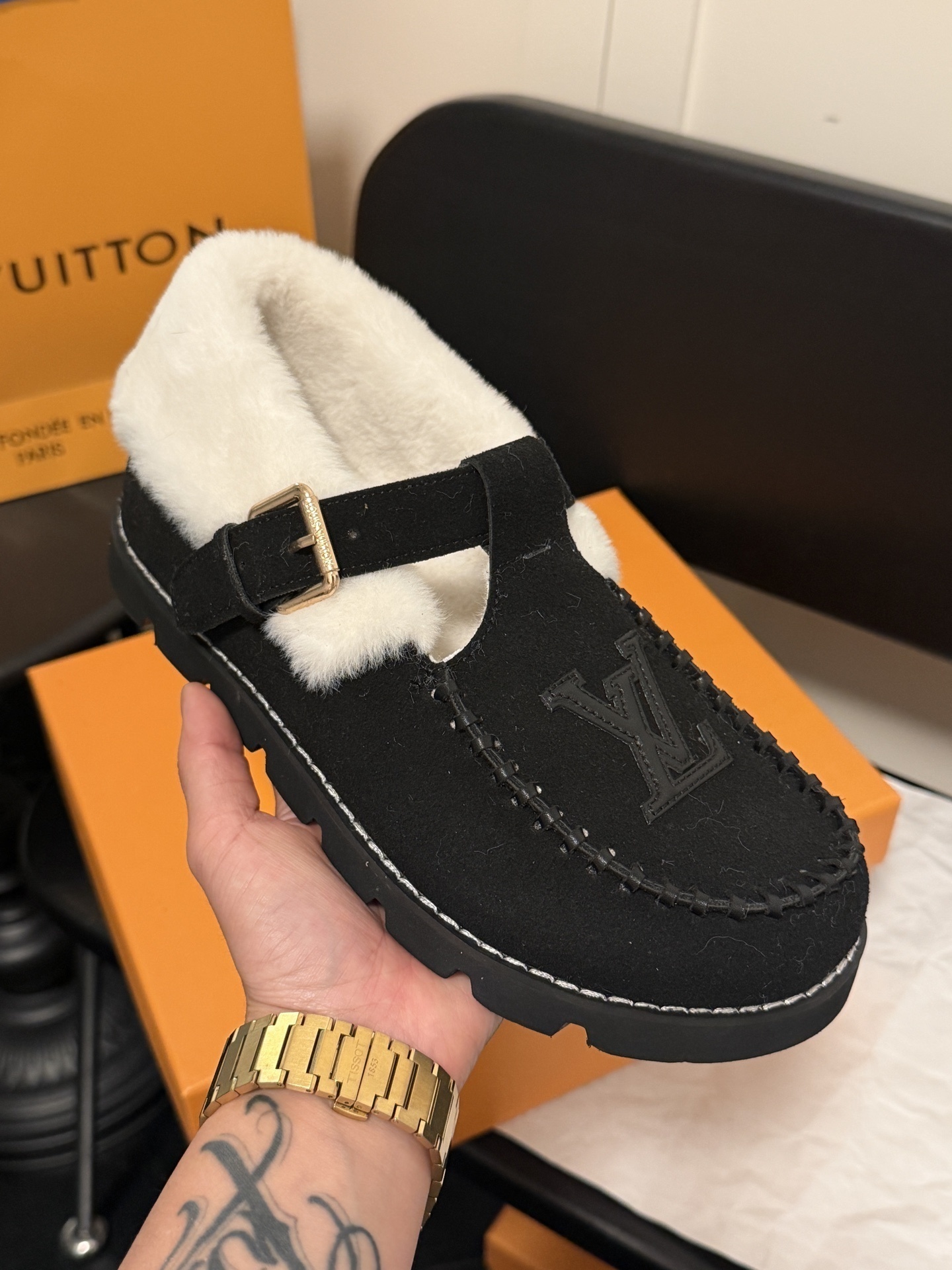 $41.07 LV ZT9864 gallery