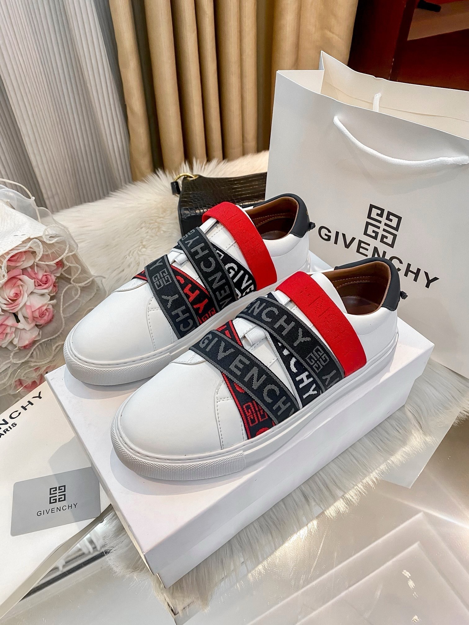 $41.43 GIVENCHY ZT9886 gallery