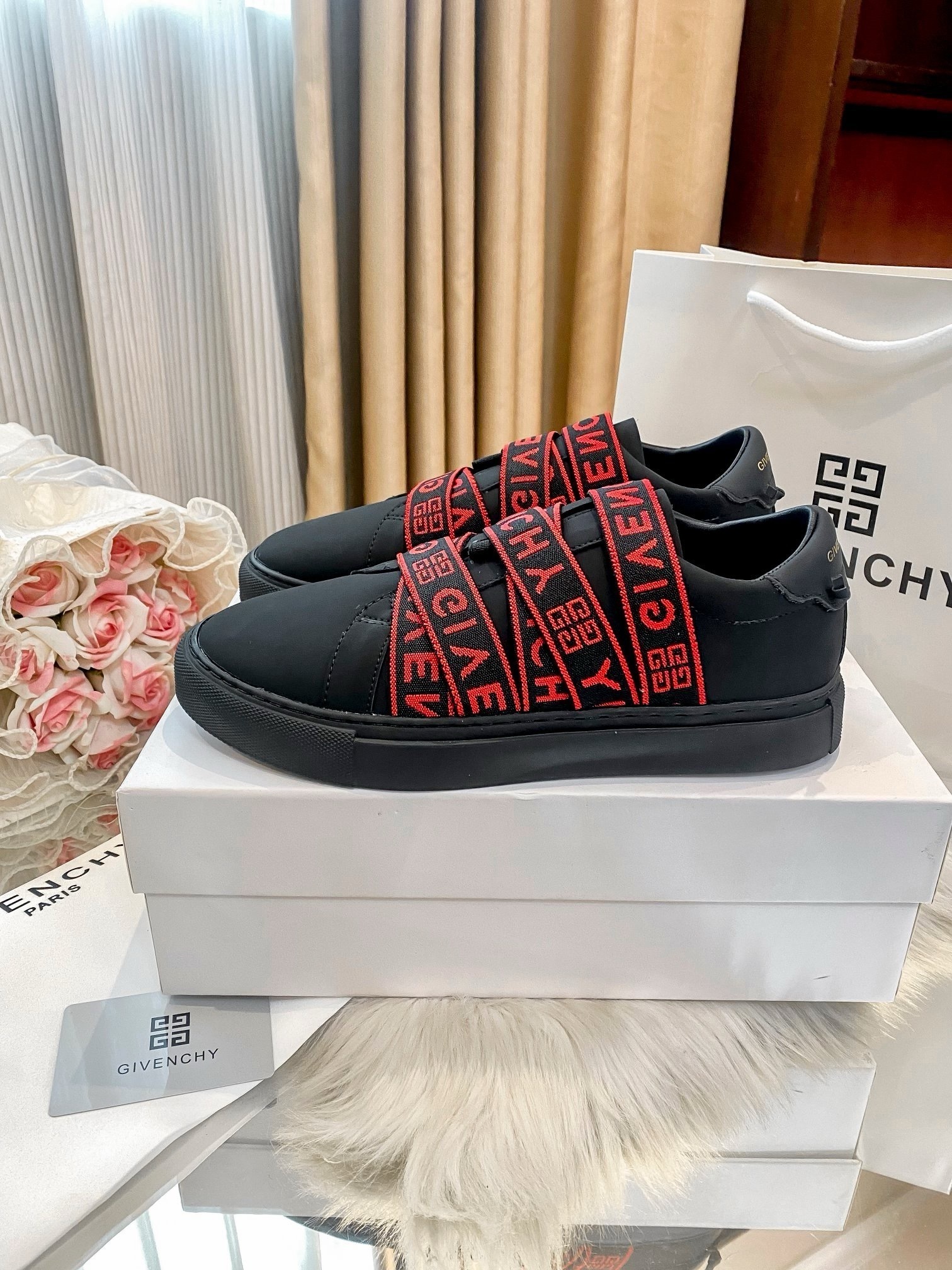 $41.43 GIVENCHY ZT9886 gallery