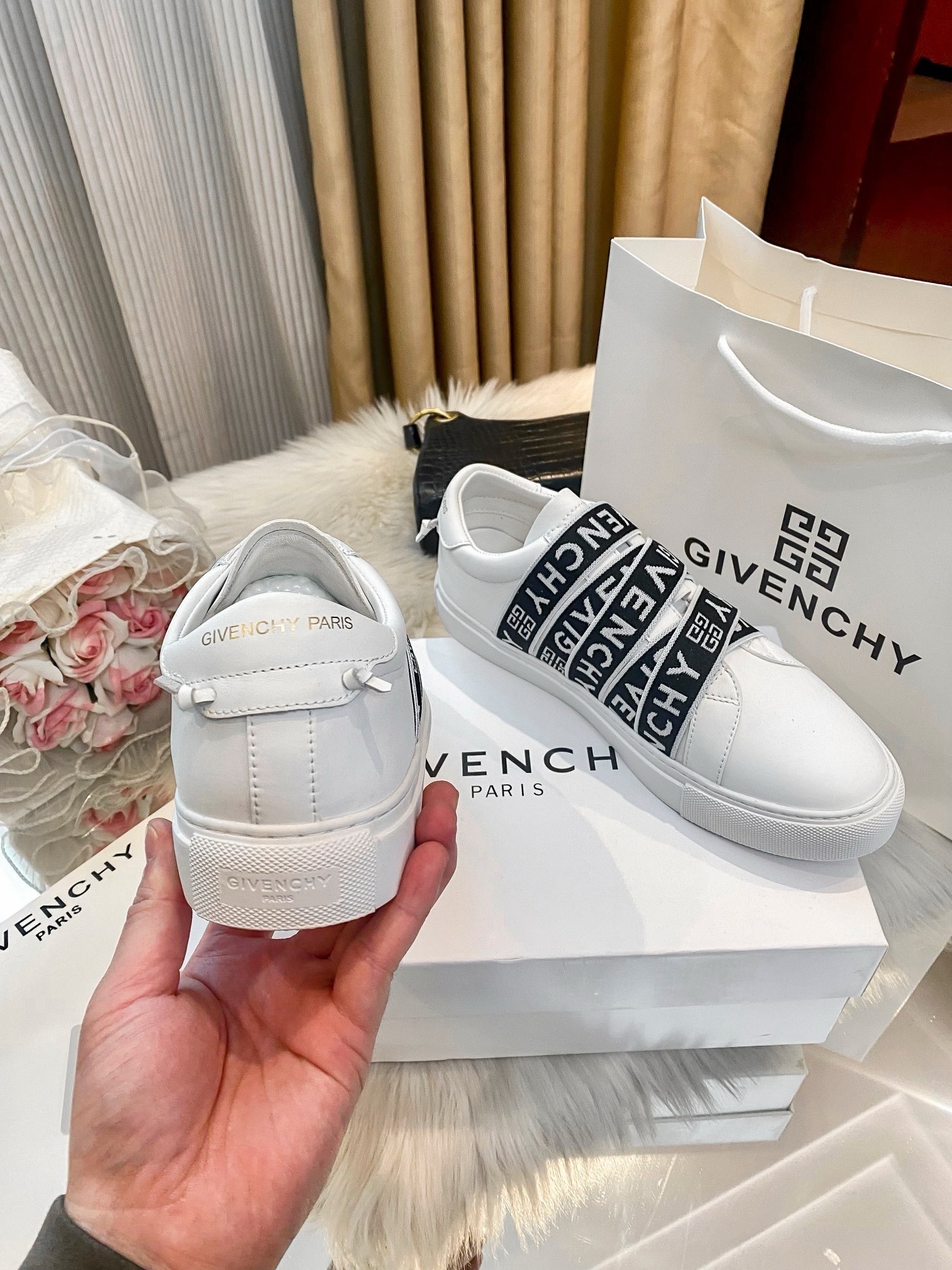 $41.43 GIVENCHY ZT9886 gallery