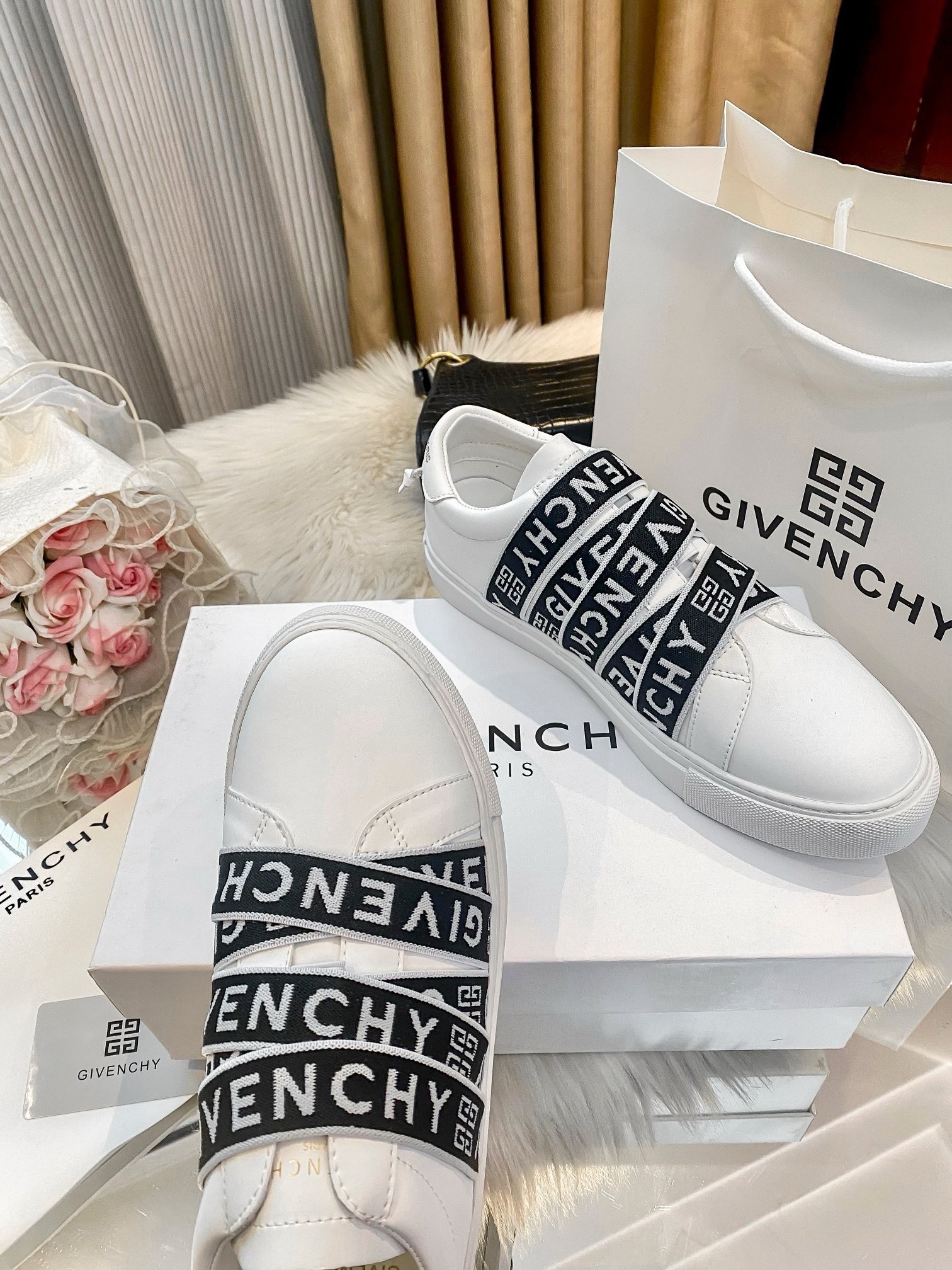 $41.43 GIVENCHY ZT9886 gallery