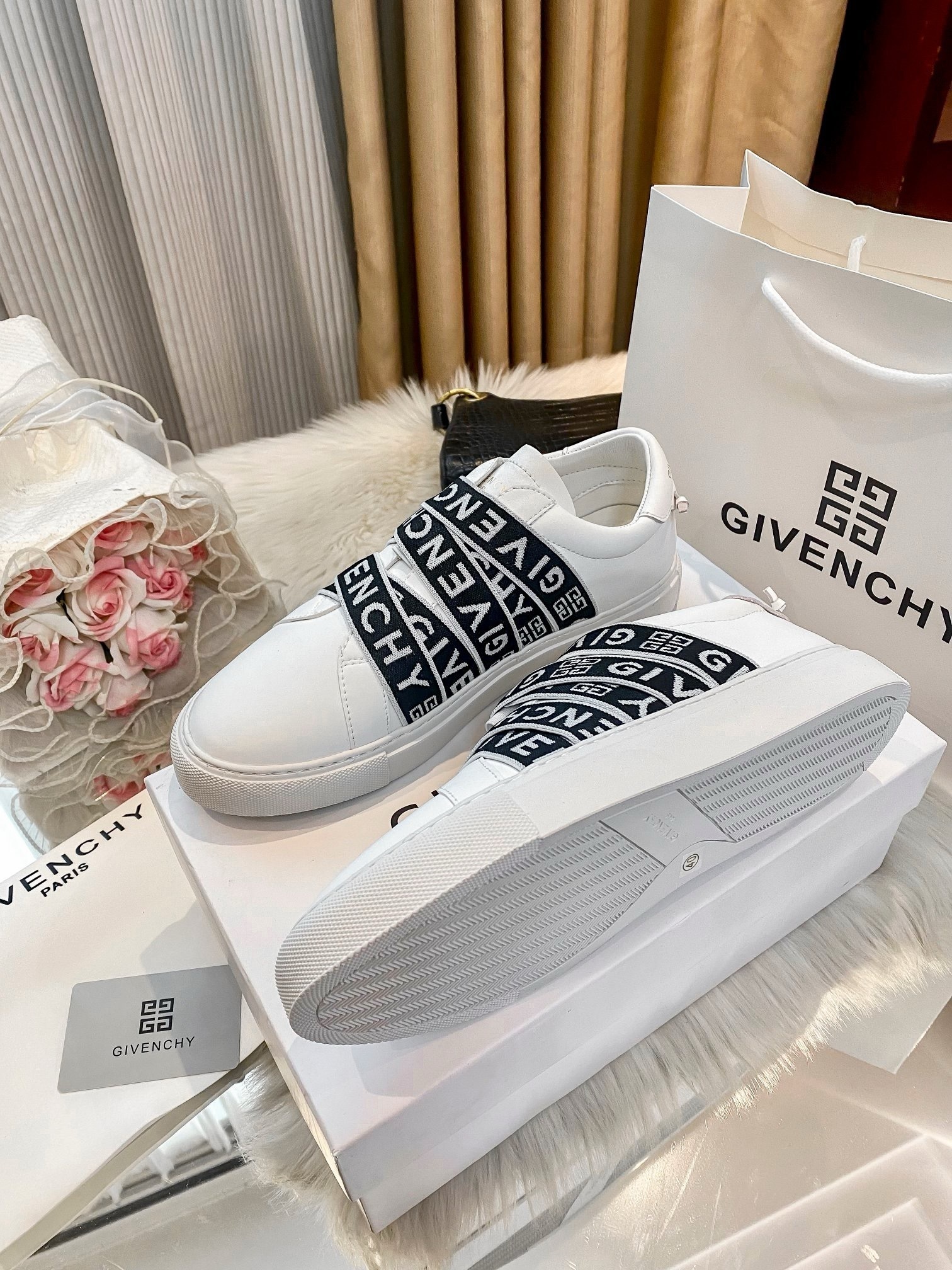 $41.43 GIVENCHY ZT9886 gallery