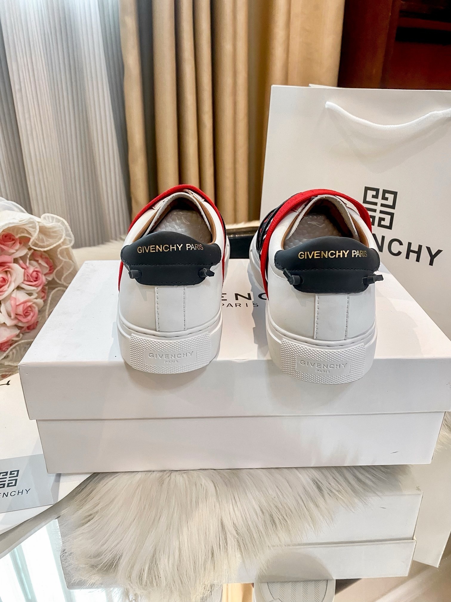 $41.43 GIVENCHY ZT9886 gallery