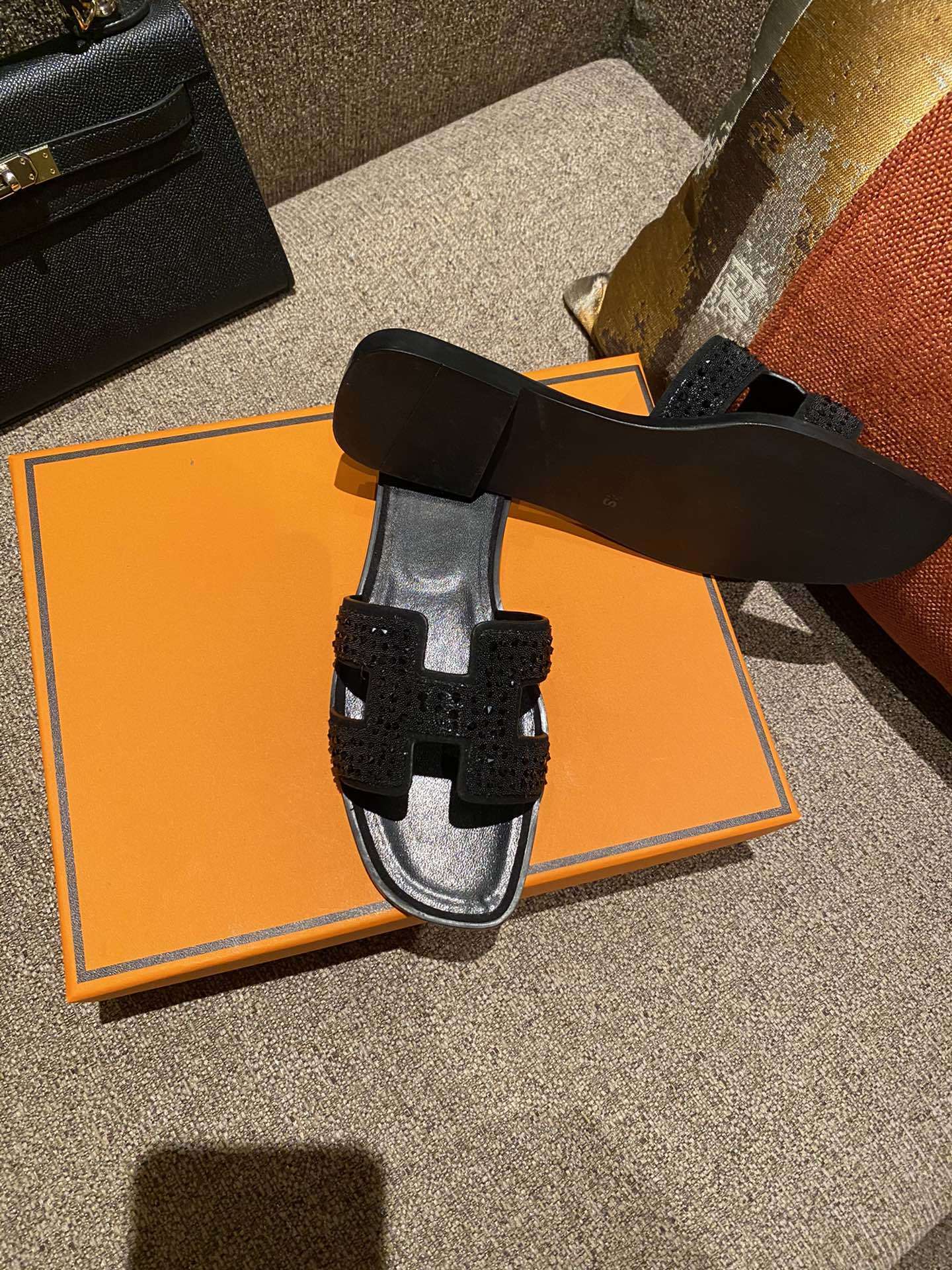 $42 HERMAS ZT10152 gallery