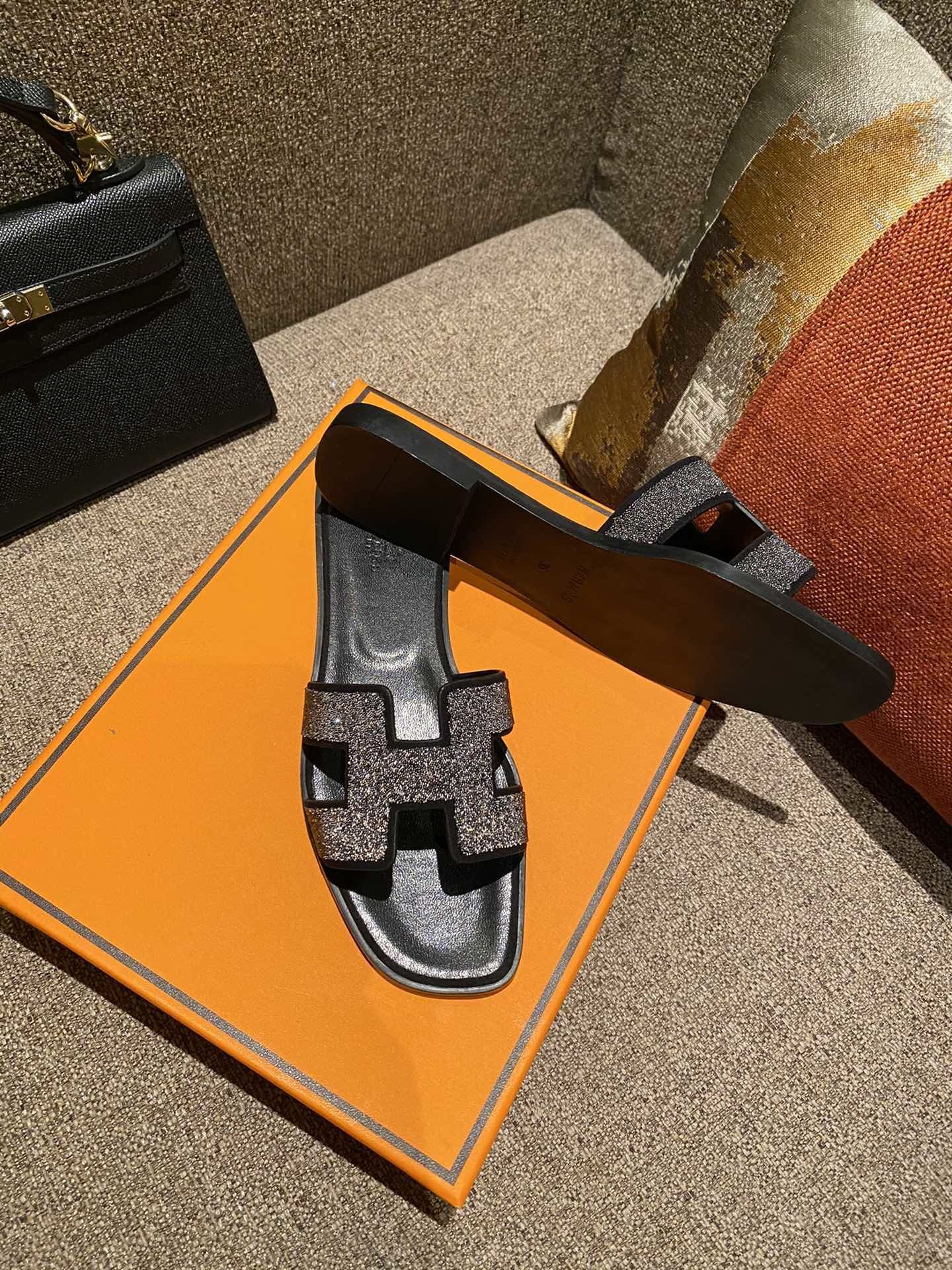 $42 HERMAS ZT10152 gallery