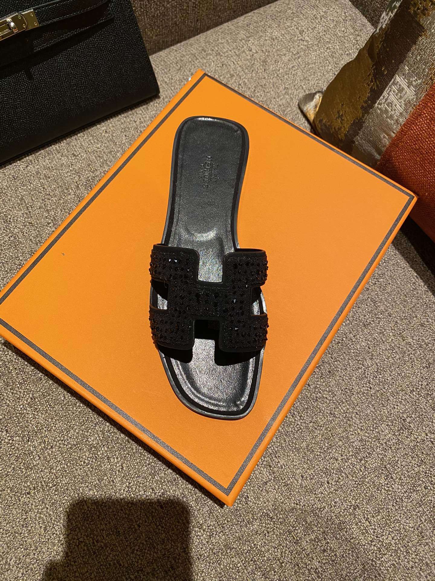 $42 HERMAS ZT10152 gallery