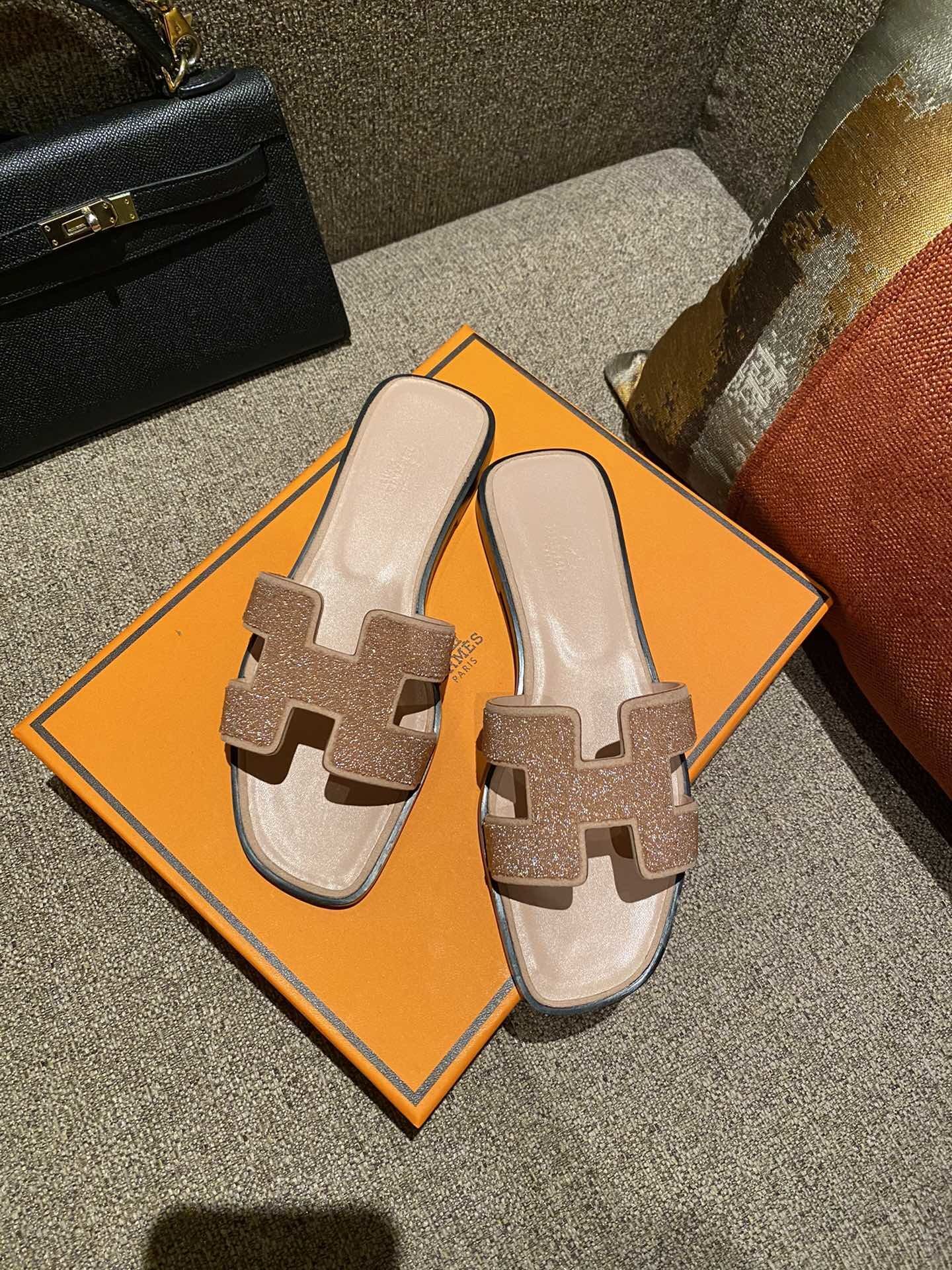 $42 HERMAS ZT10152 gallery