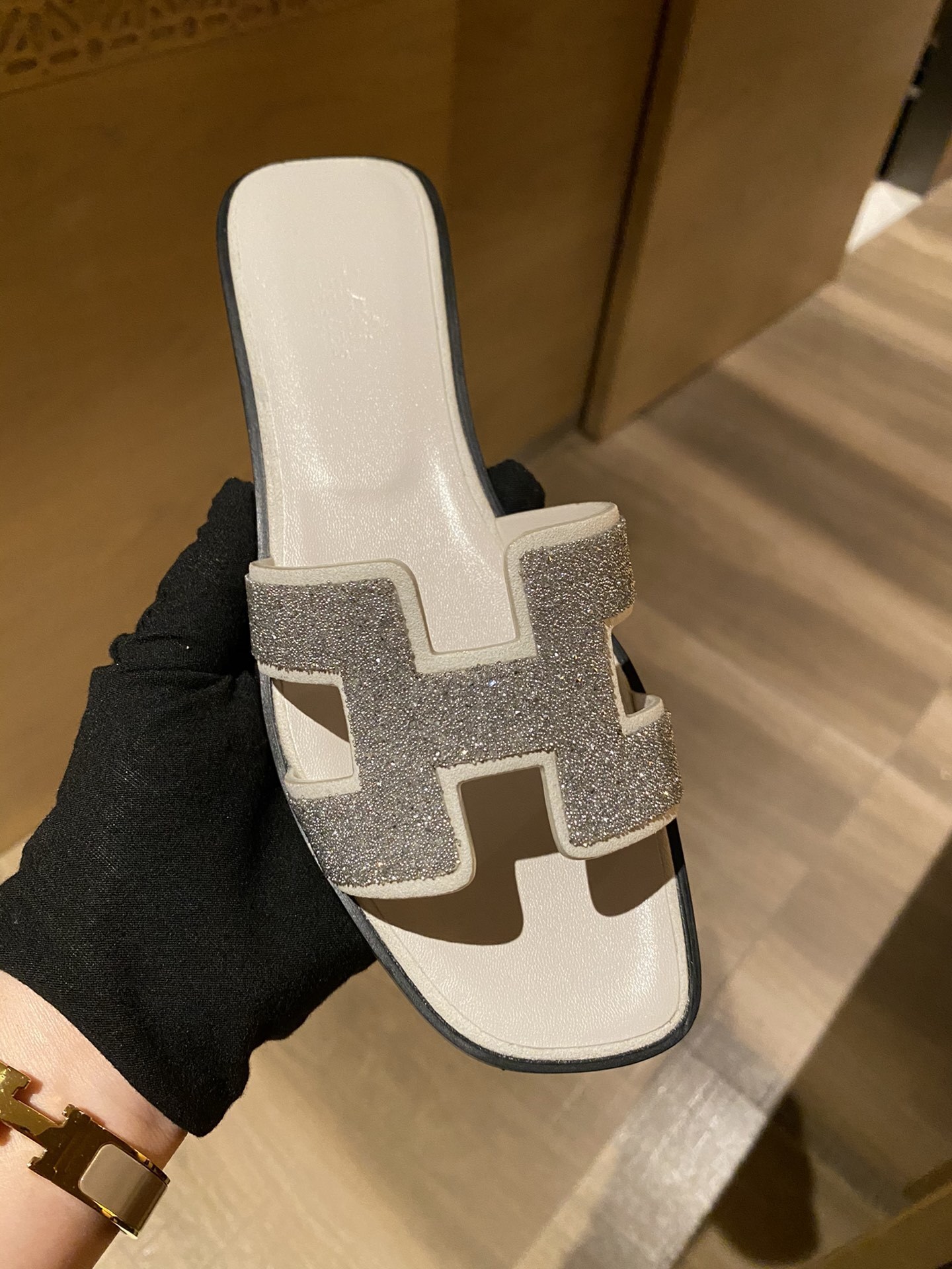 $42 HERMAS ZT10152 gallery