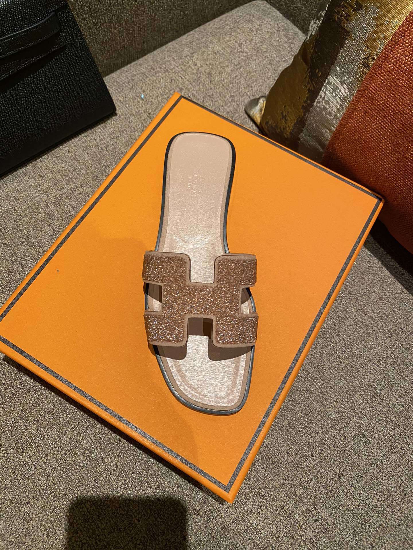 $42 HERMAS ZT10152 gallery