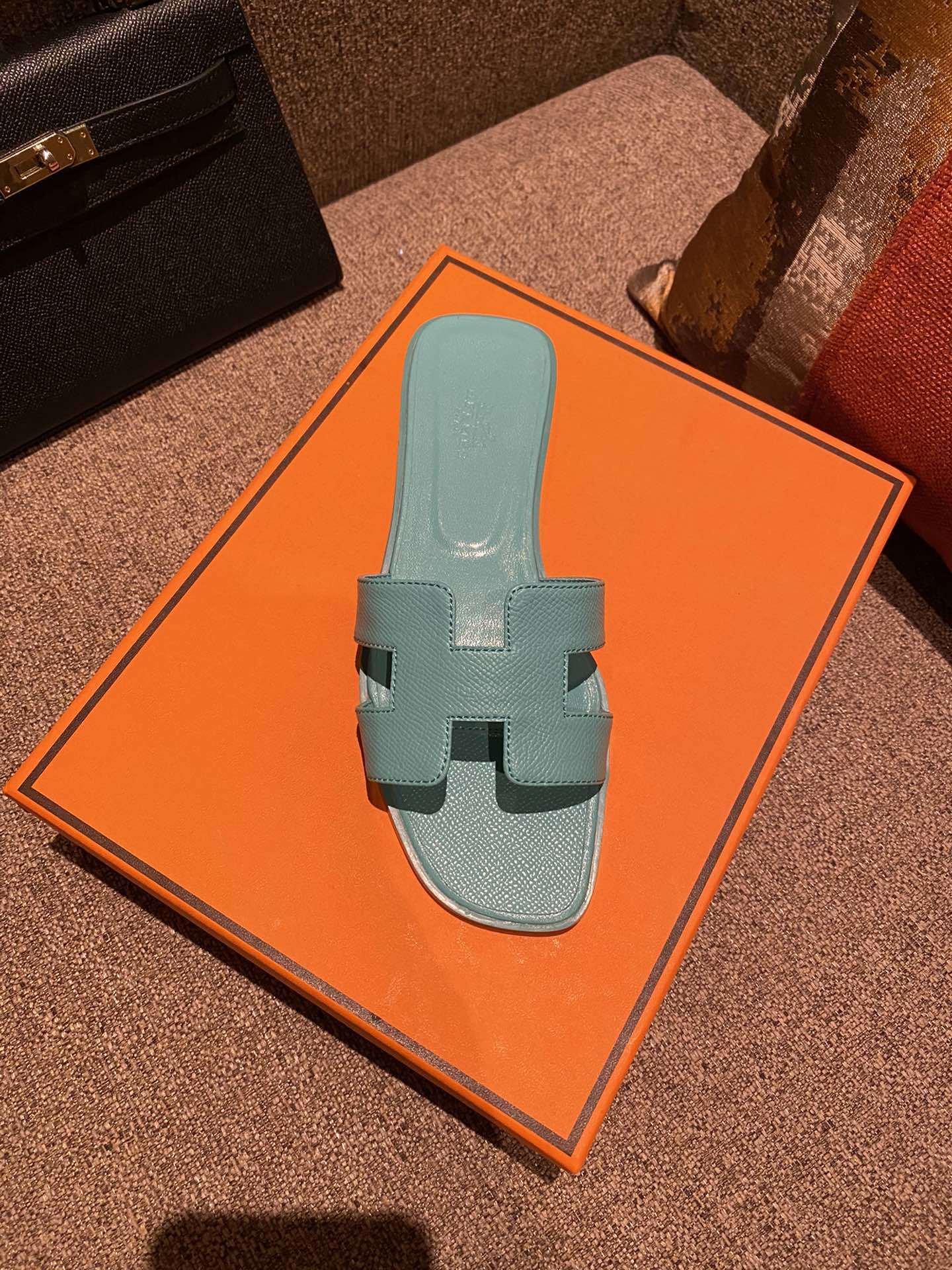 $42 HERMAS ZT10153 gallery