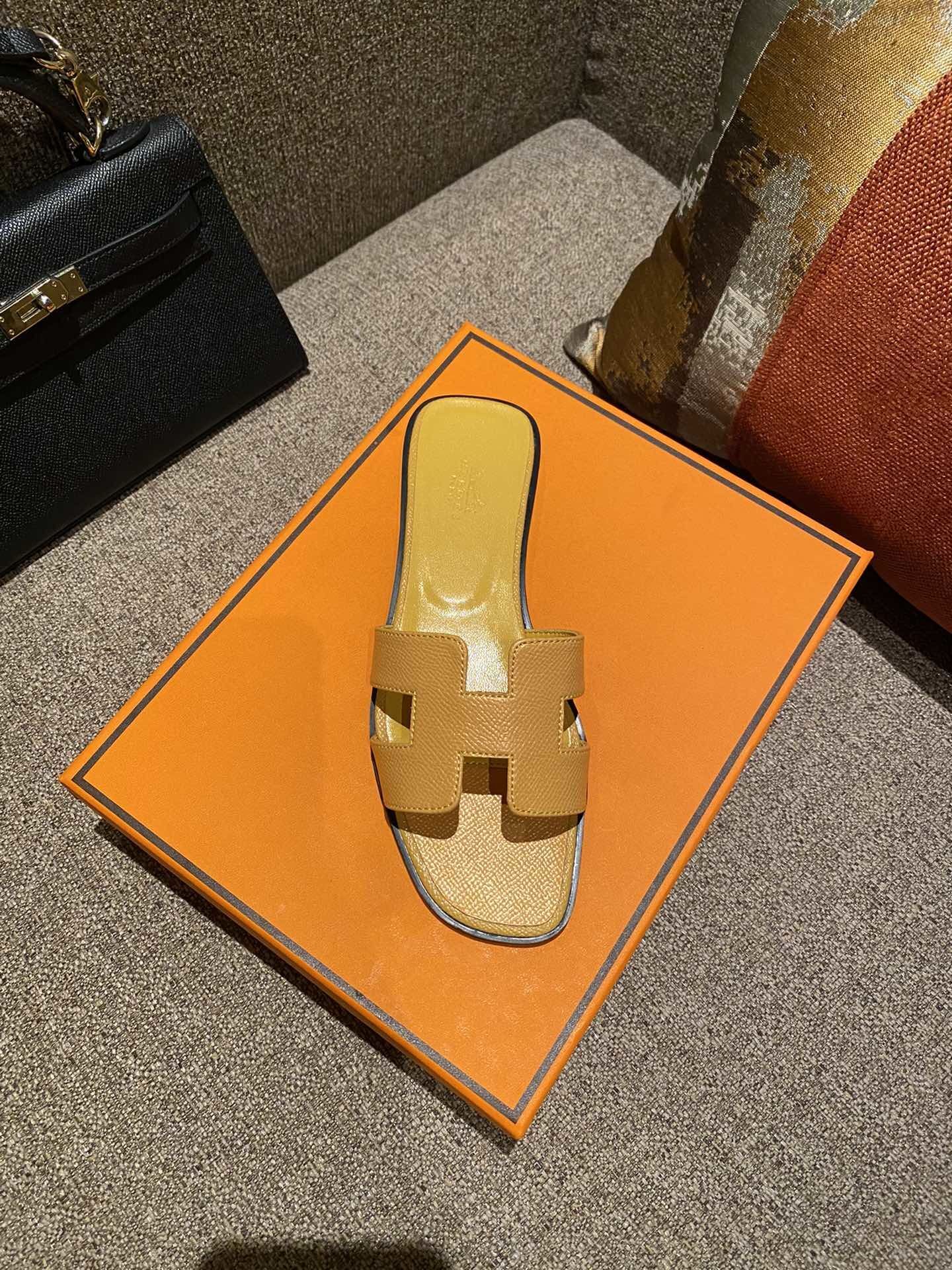 $42 HERMAS ZT10153 gallery