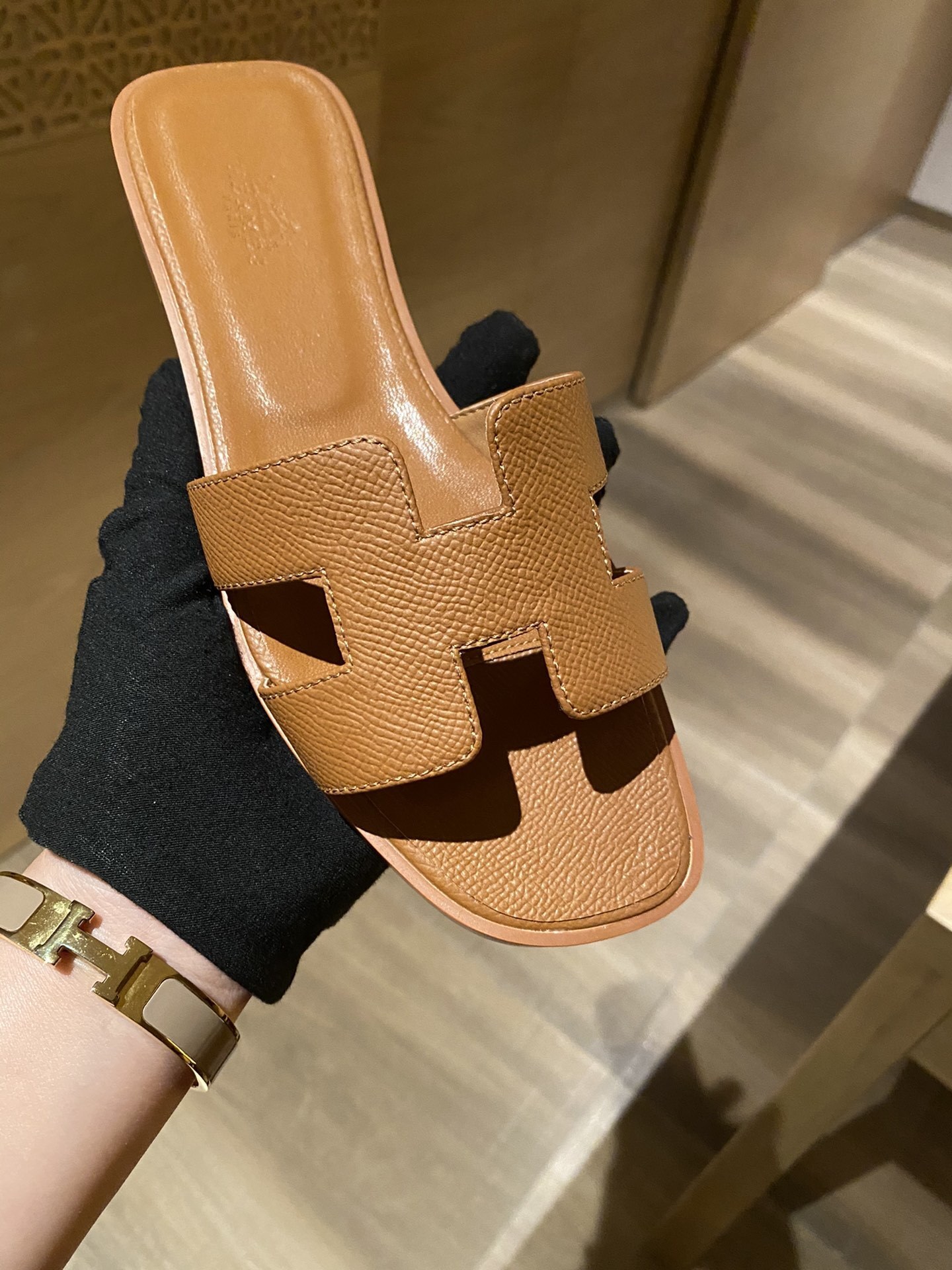 $42 HERMAS ZT10153 gallery