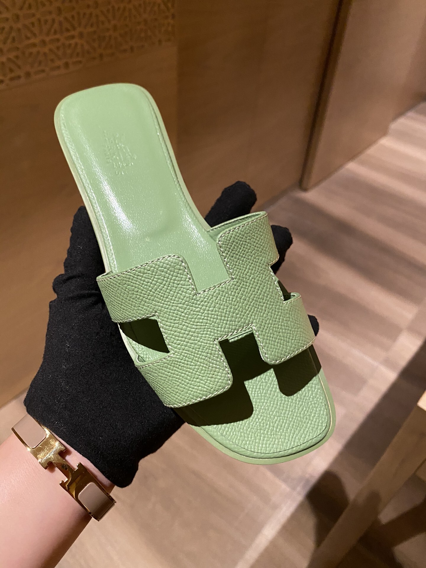 $42 HERMAS ZT10153 gallery