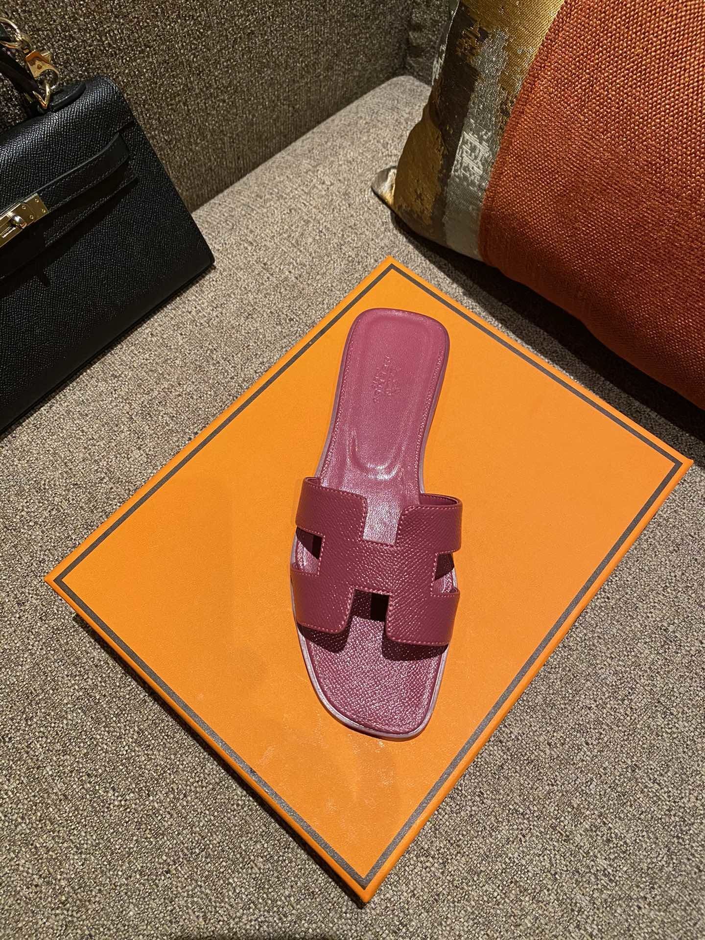 $42 HERMAS ZT10154 gallery