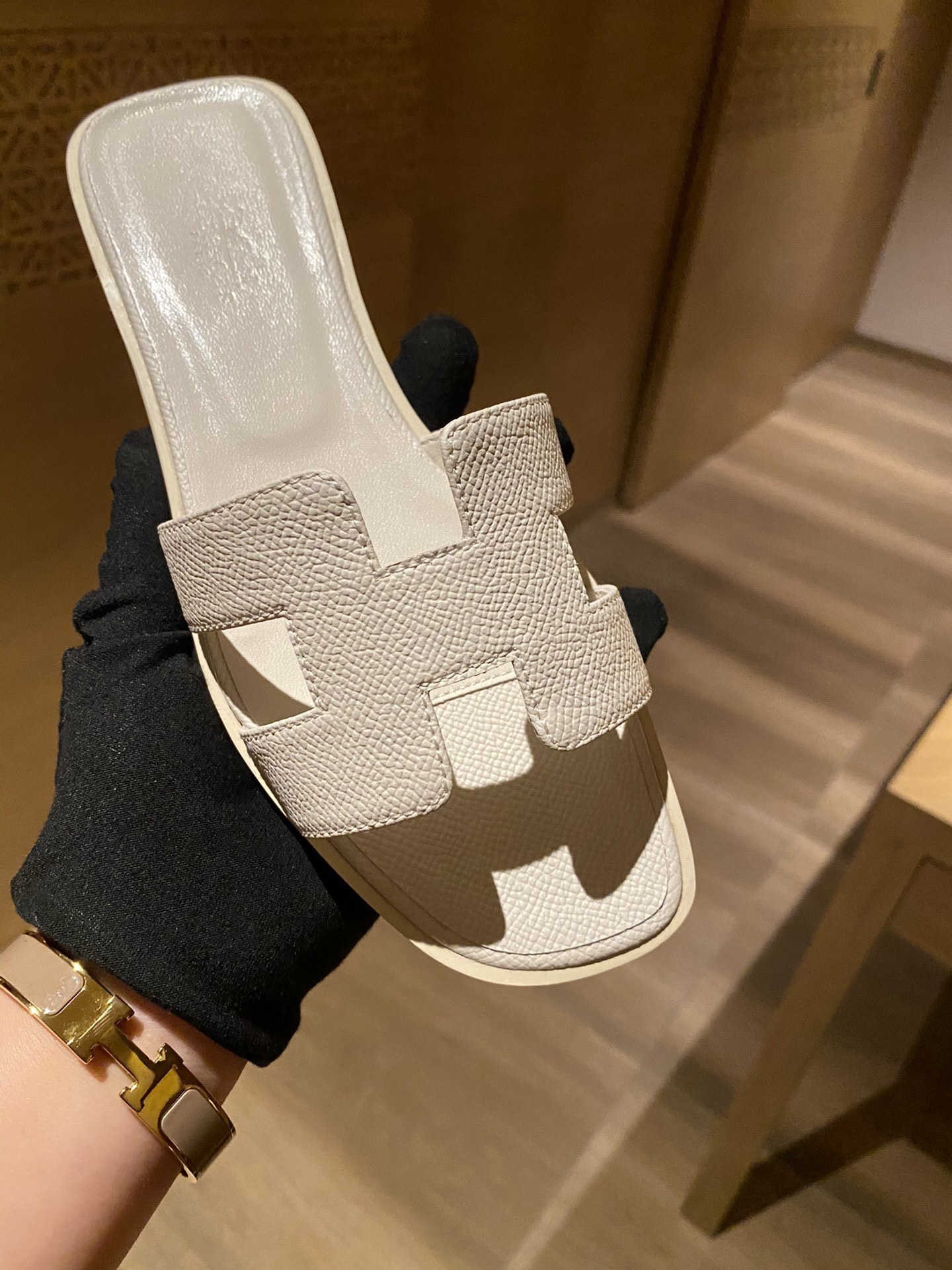 $42 HERMAS ZT10154 gallery