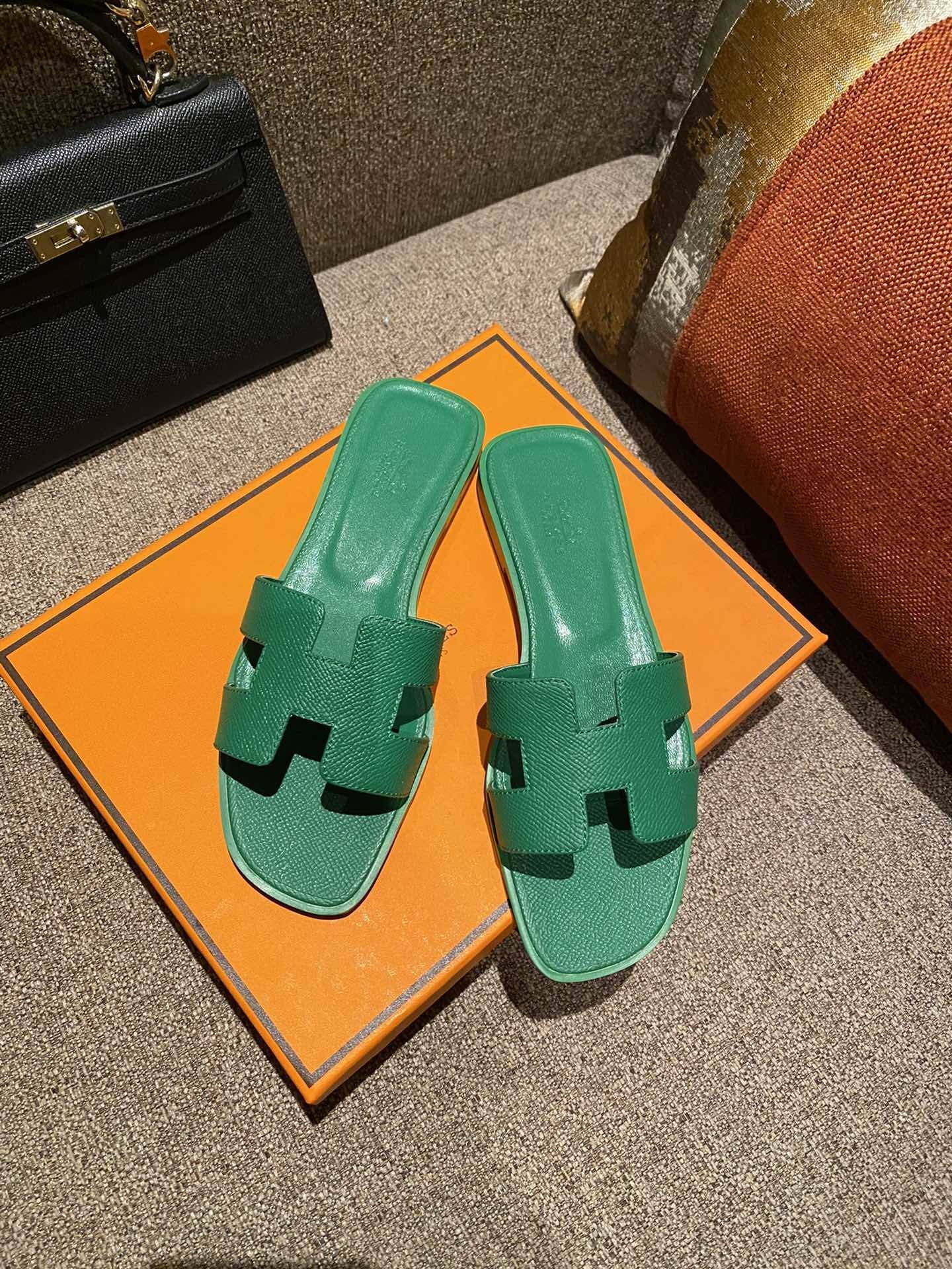 $42 HERMAS ZT10154 gallery