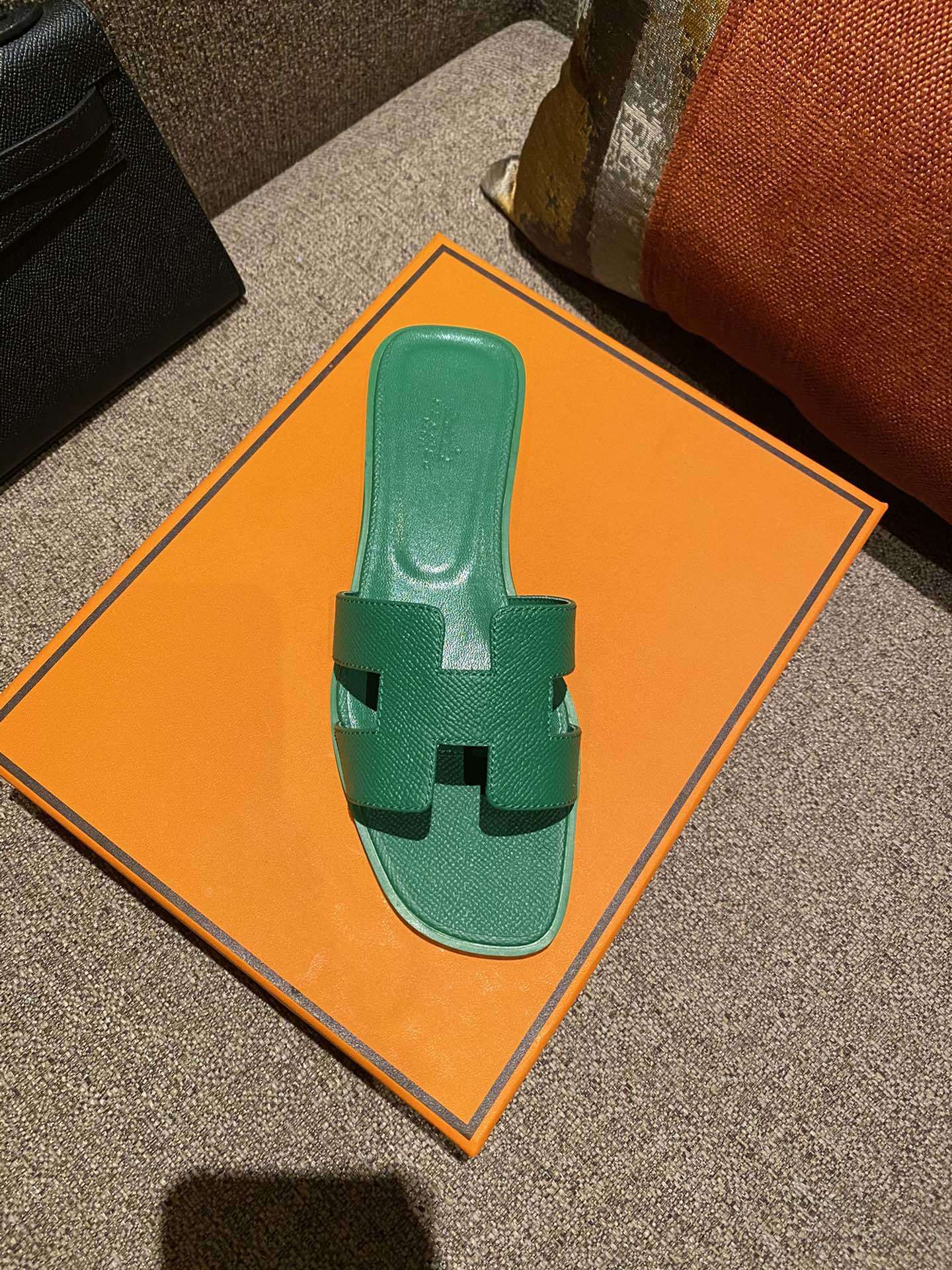 $42 HERMAS ZT10154 gallery