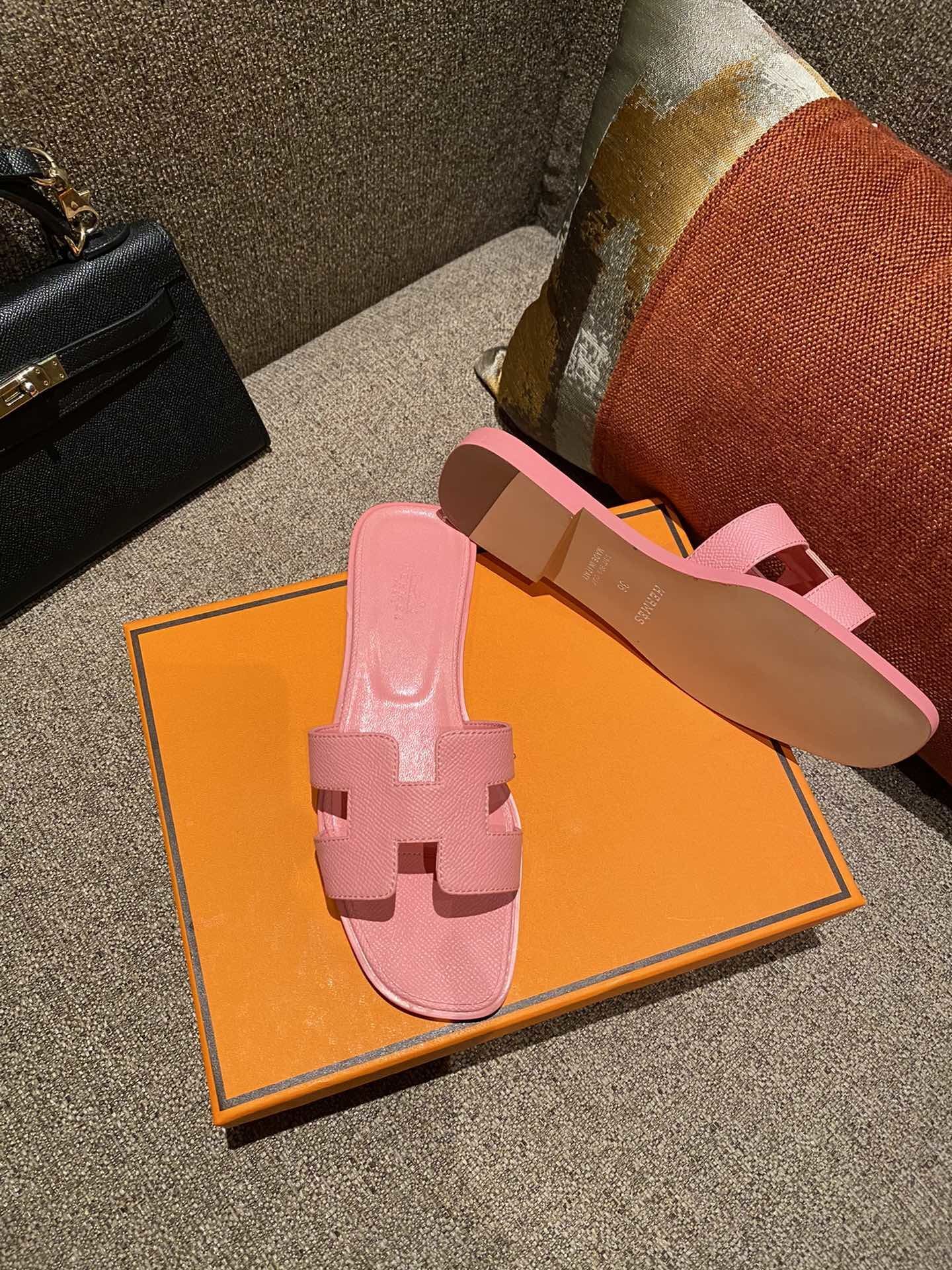 $42 HERMAS ZT10154 gallery