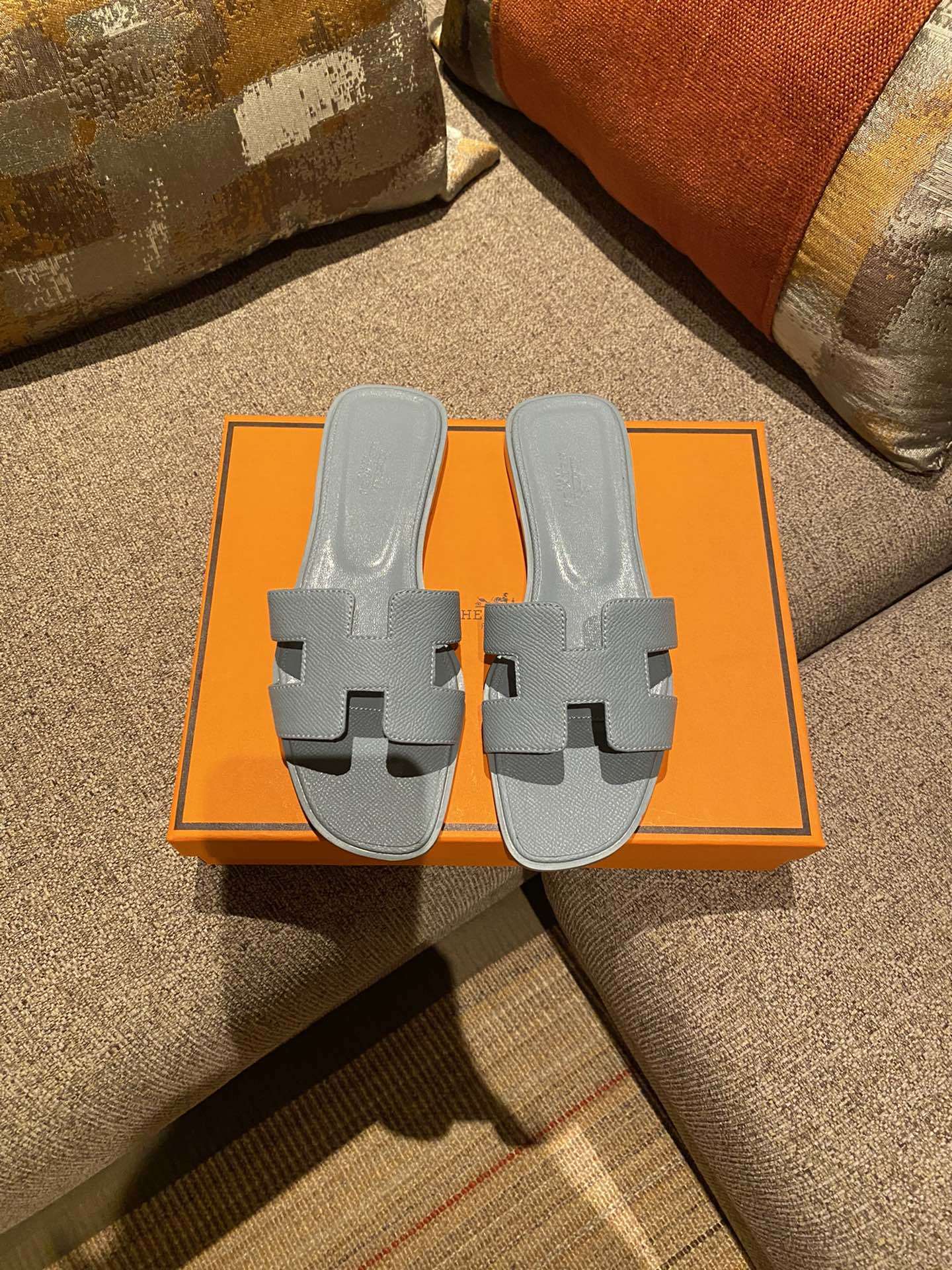 $42 HERMAS ZT10154 gallery