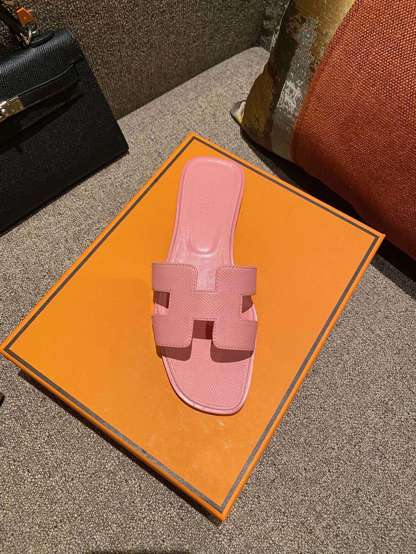 $42 HERMAS ZT10154 gallery