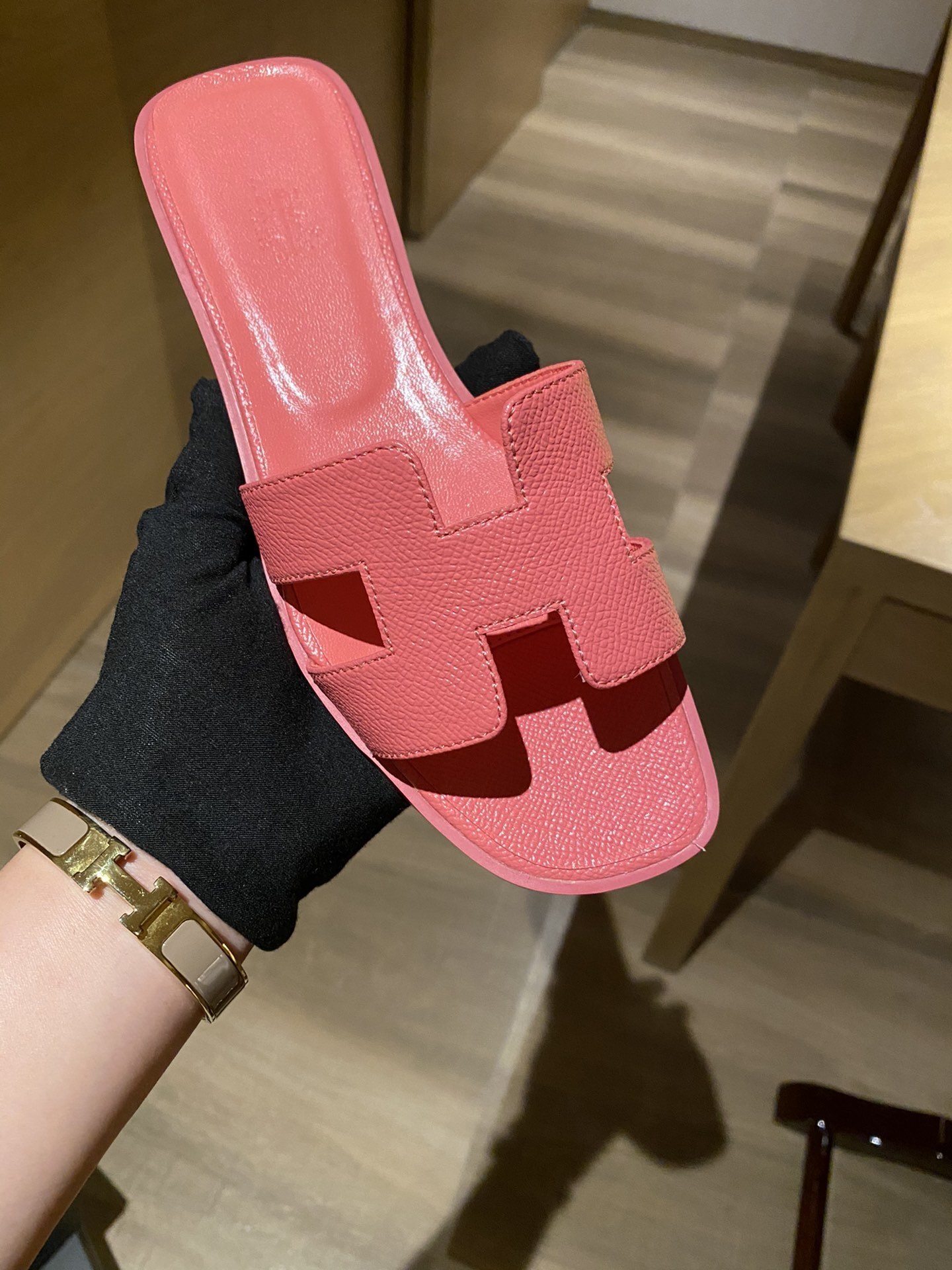 $42 HERMAS ZT10155 gallery