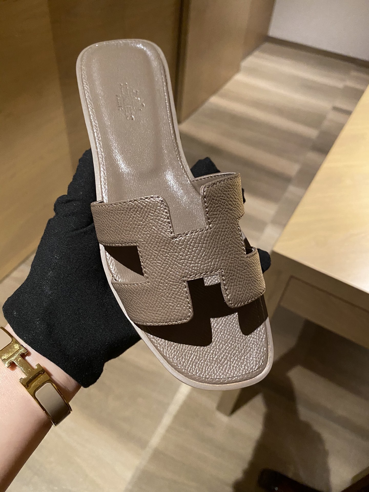 $42 HERMAS ZT10155 gallery