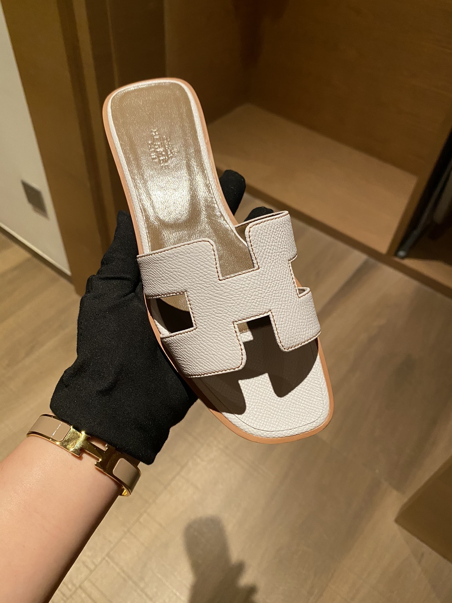 $42 HERMAS ZT10155 gallery