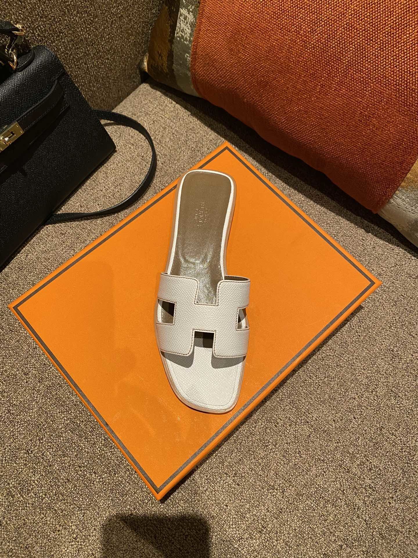 $42 HERMAS ZT10155 gallery