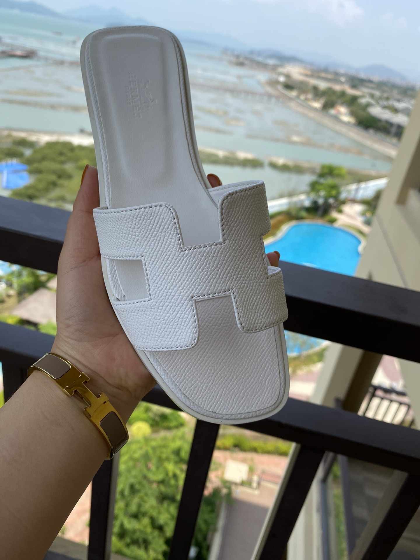 $42 HERMAS ZT10155 gallery