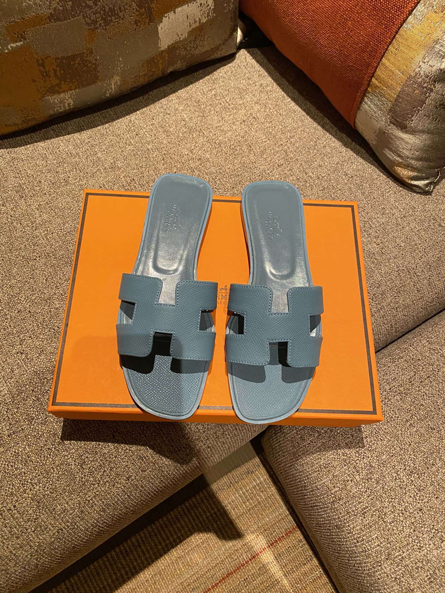 $42 HERMAS ZT10155 gallery