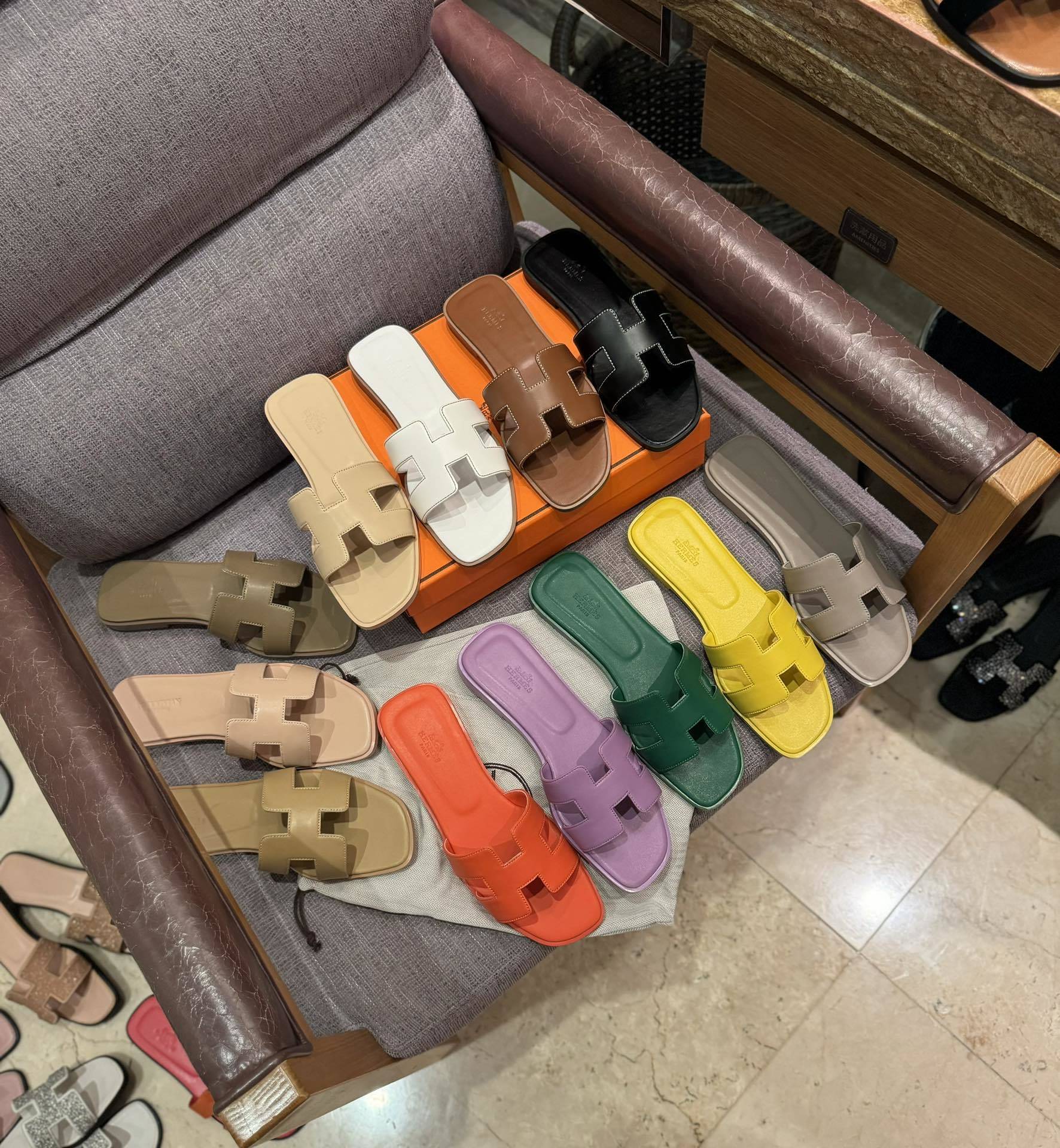 $42 HERMAS ZT10156 gallery