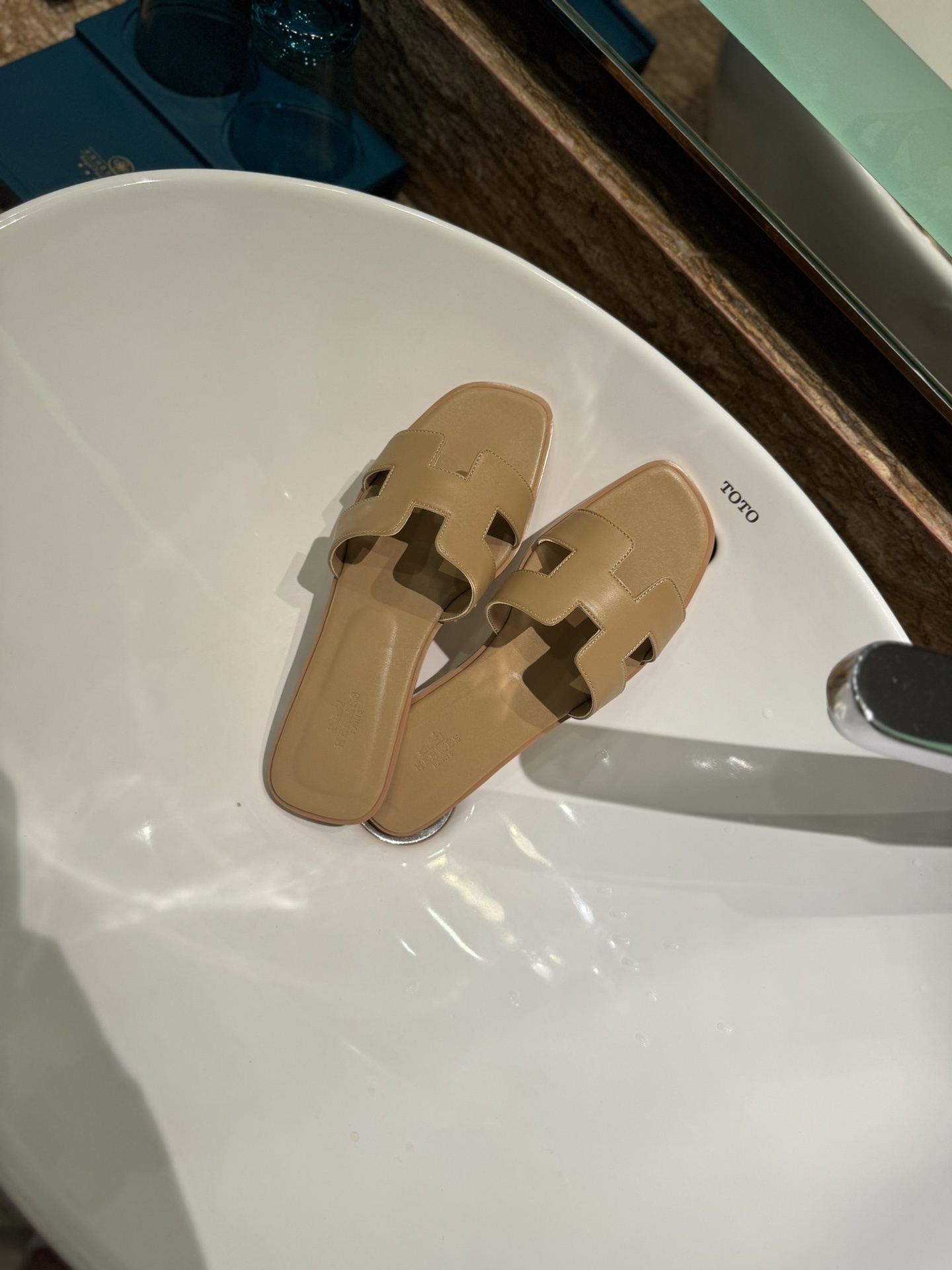 $42 HERMAS ZT10156 gallery