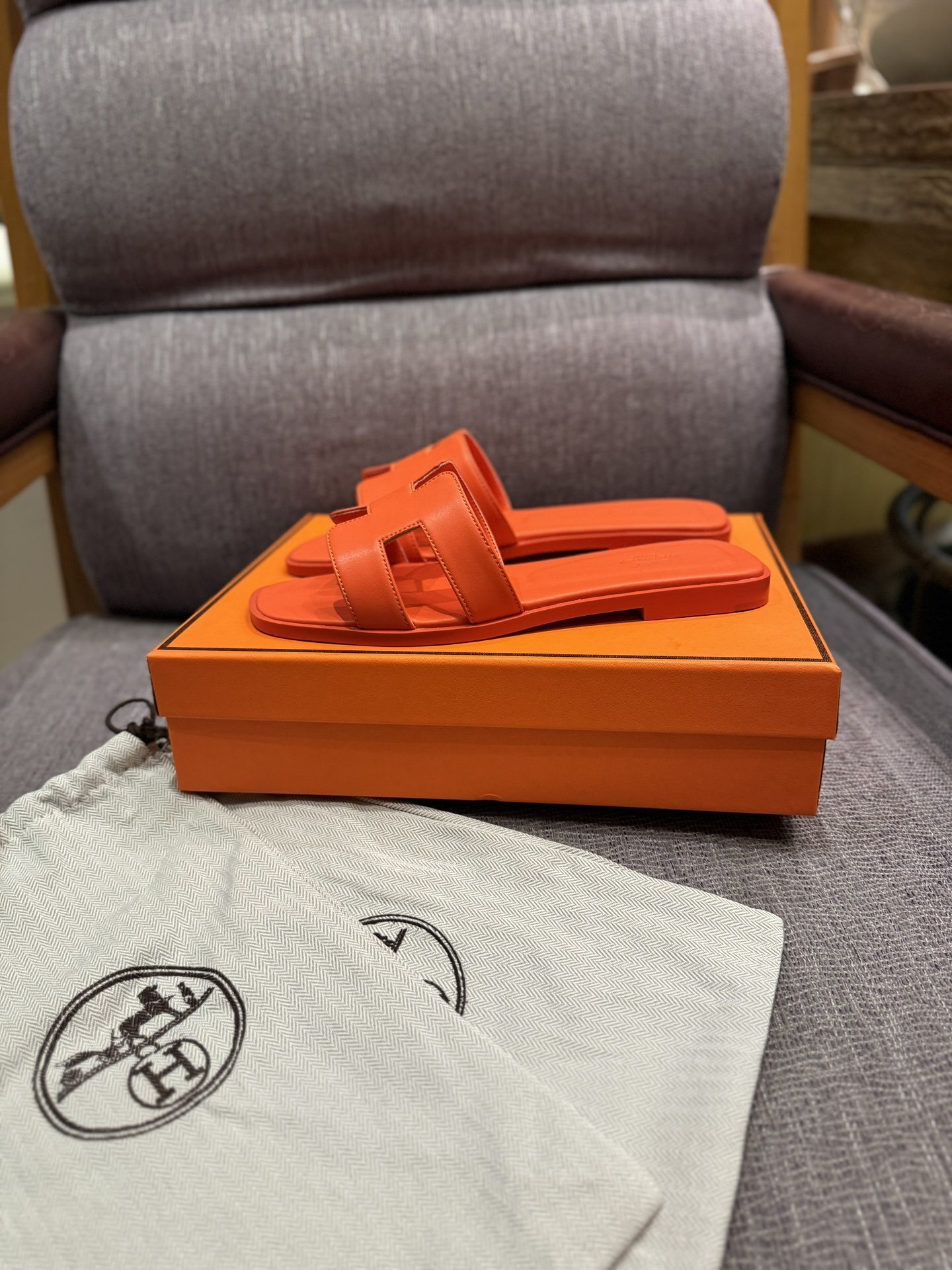 $42 HERMAS ZT10156 gallery