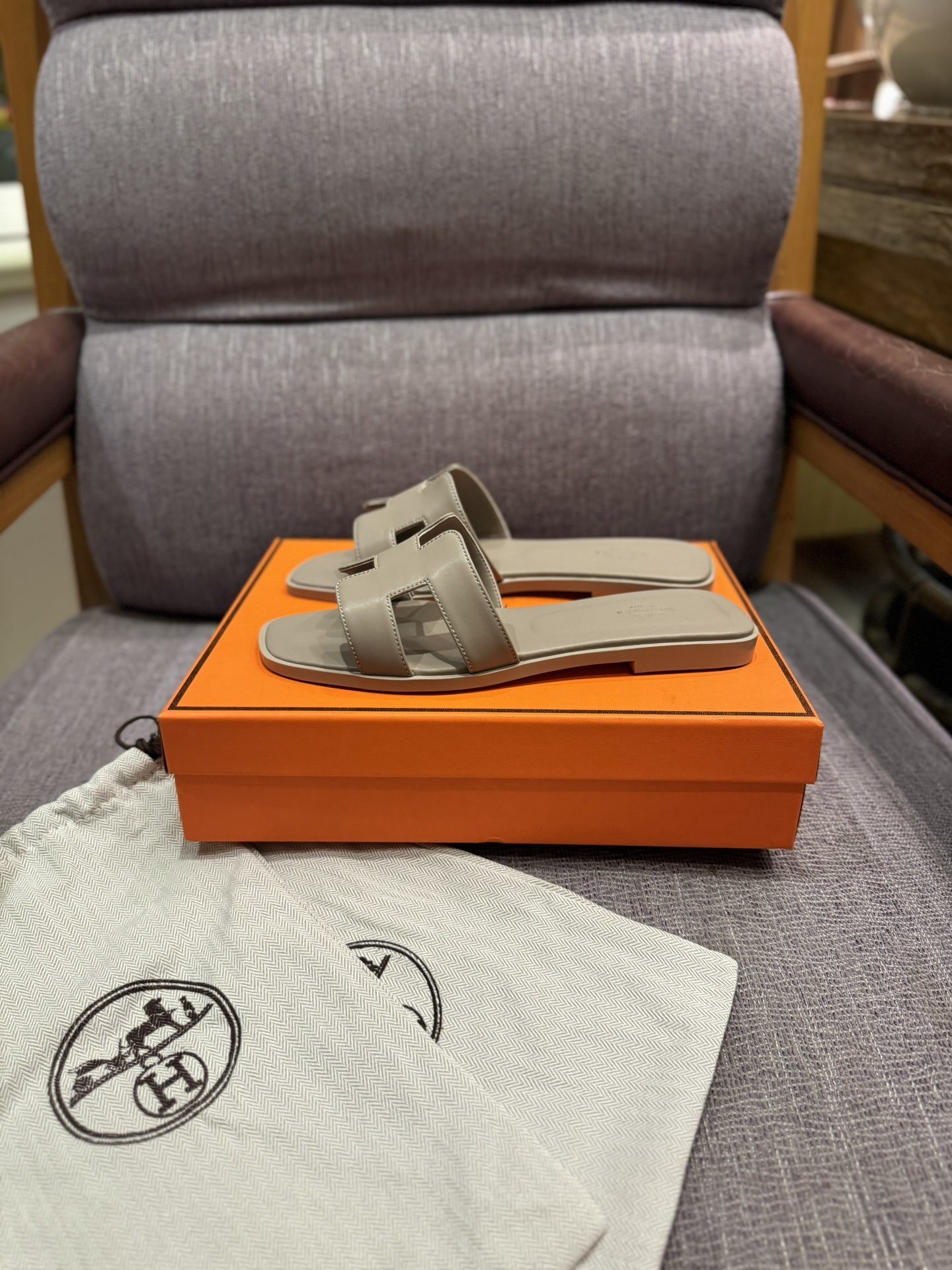 $42 HERMAS ZT10156 gallery