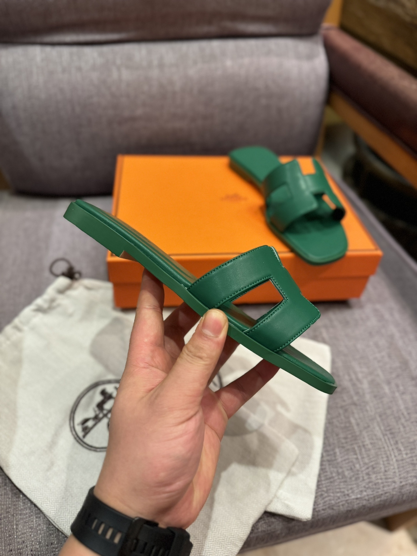 $42 HERMAS ZT10156 gallery