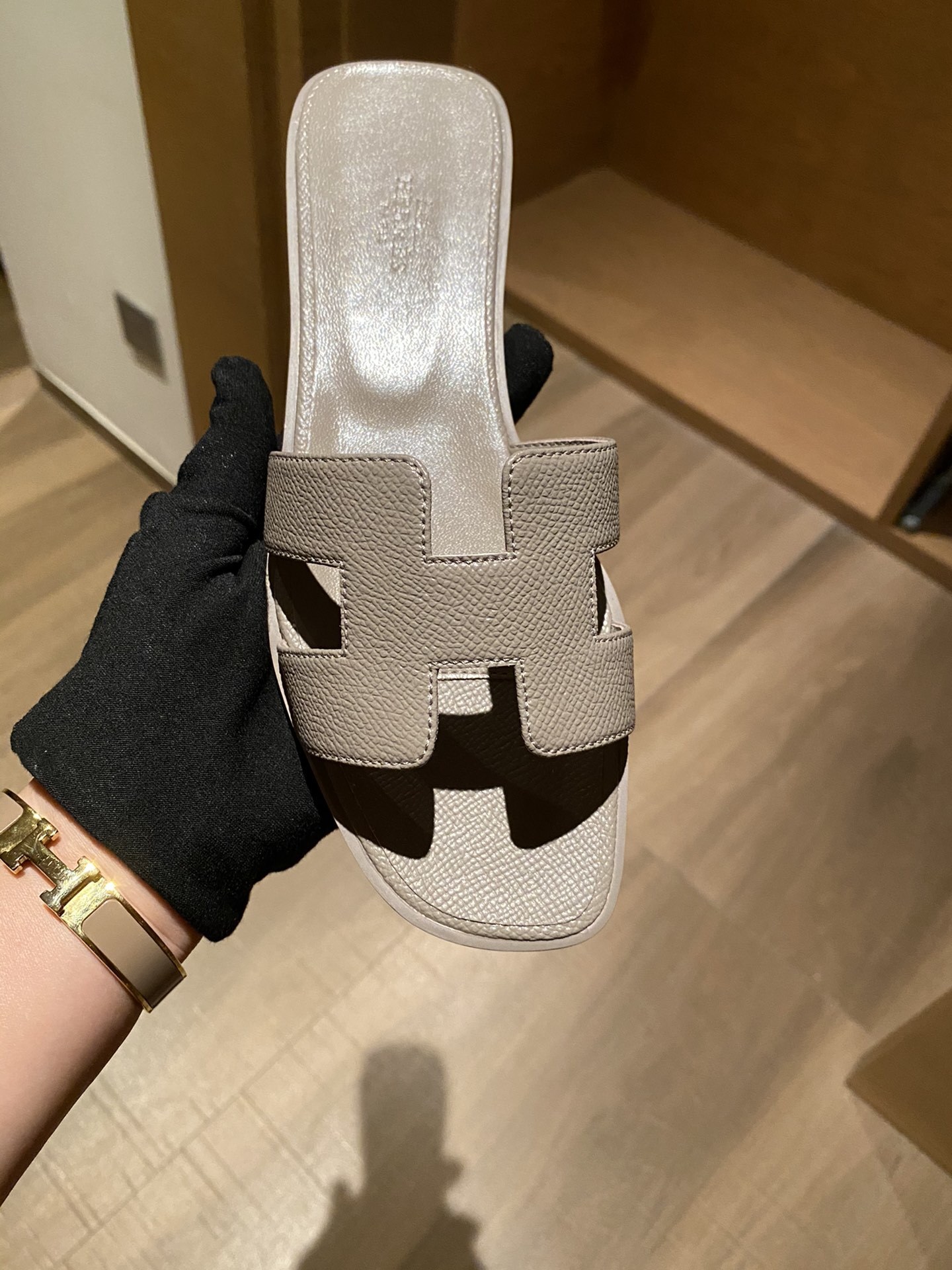 $42 HERMAS ZT10156 gallery