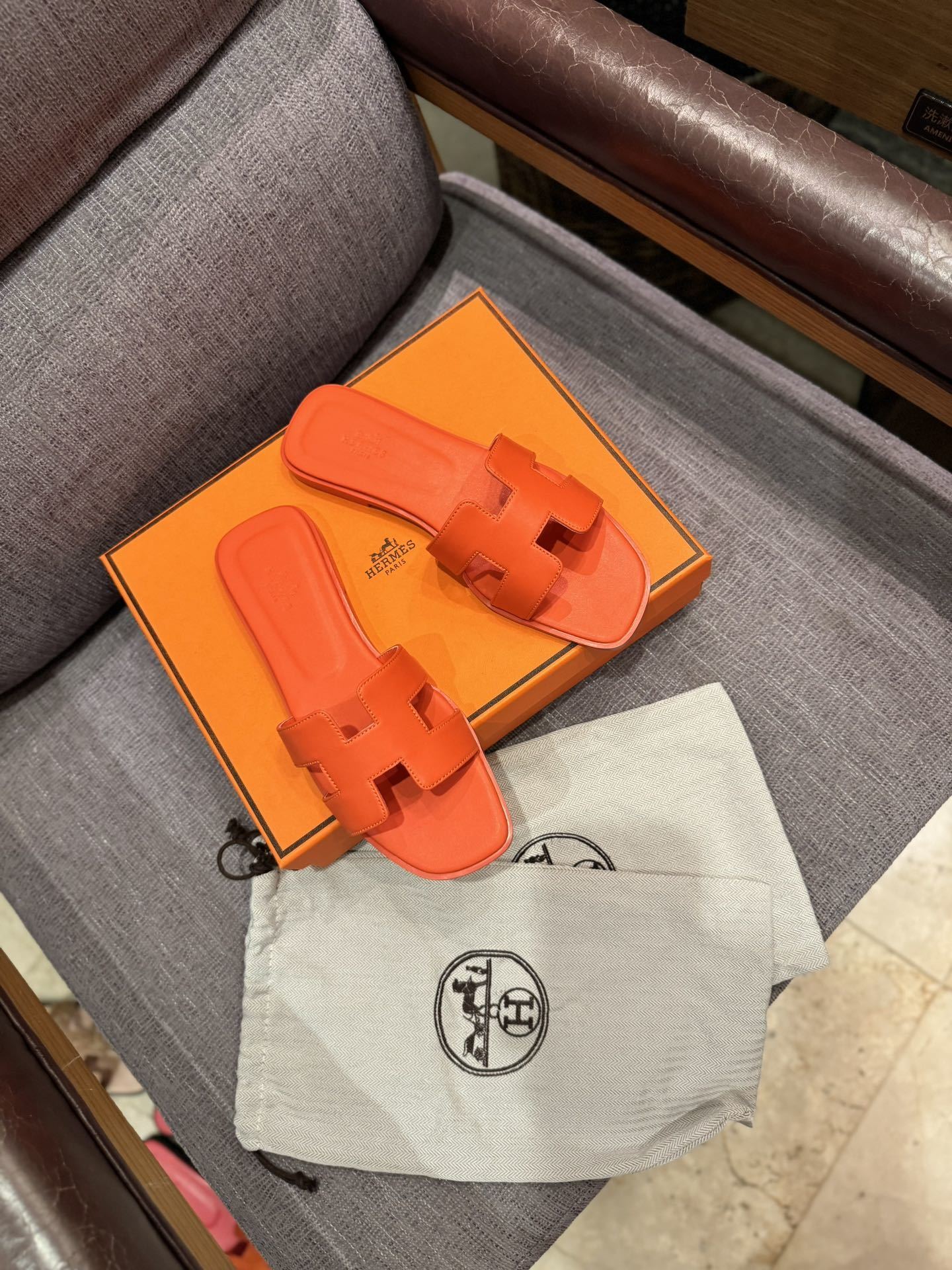 $42 HERMAS ZT10156 gallery