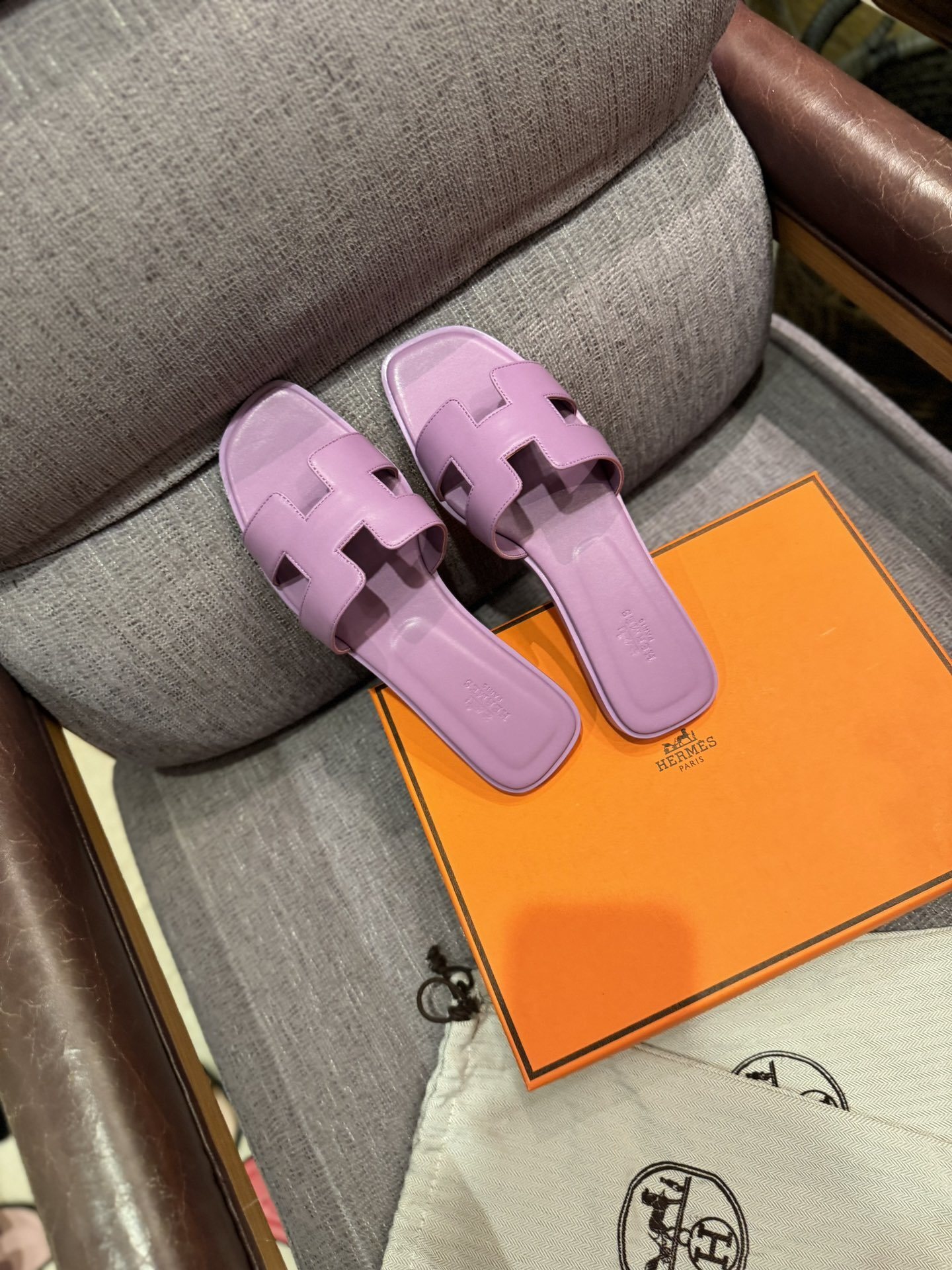 $42 HERMAS ZT10156 gallery